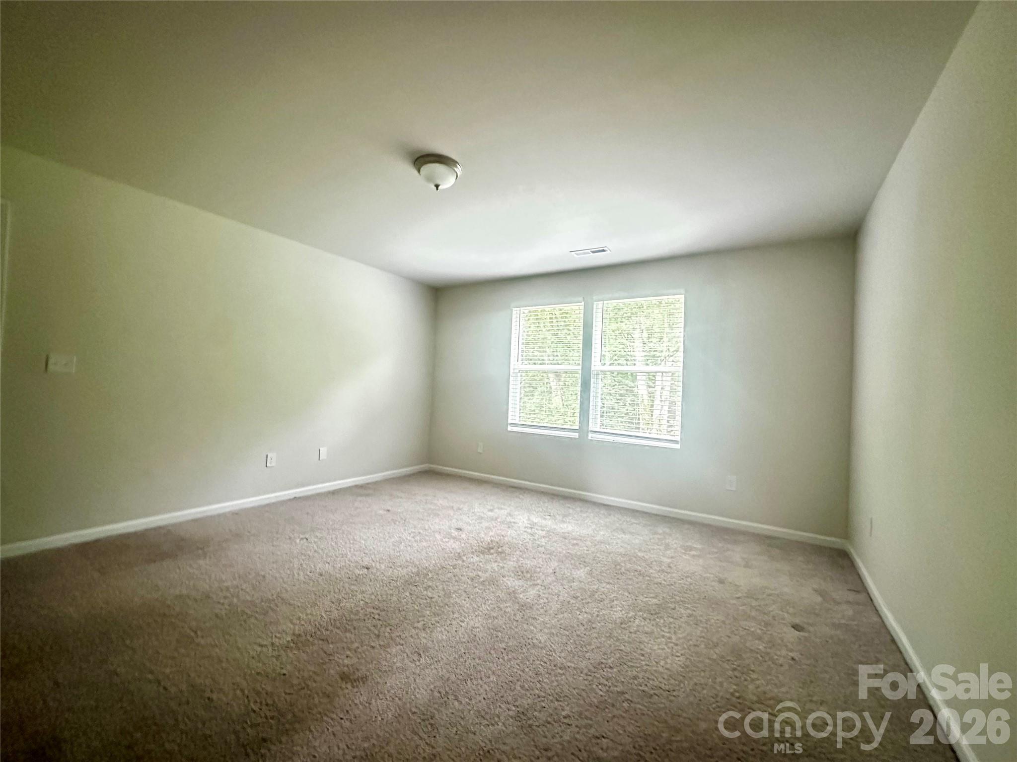 1050 Glenbriar Court — Woodleaf