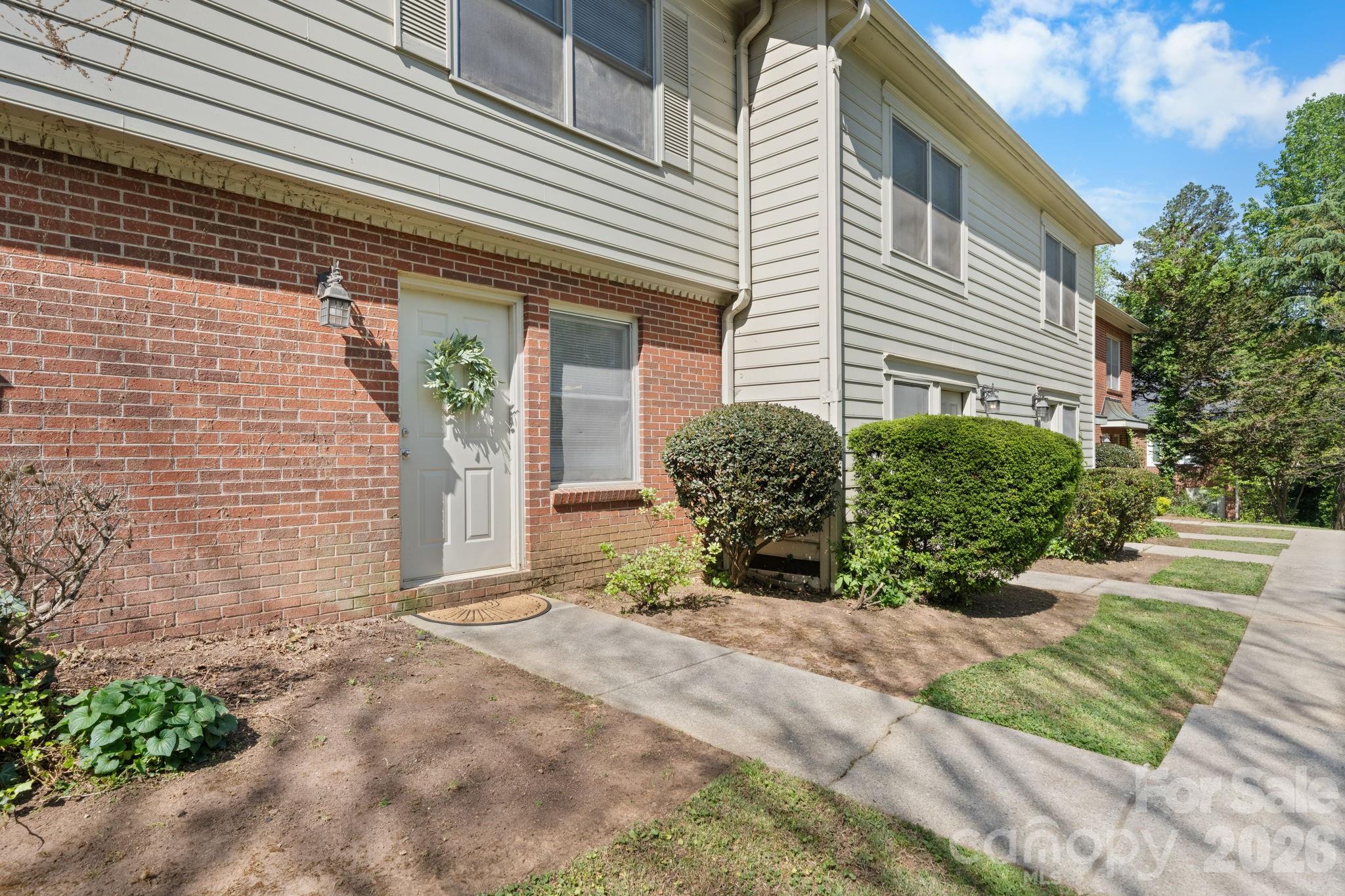 239 13th Avenue Place NW #6 — Hickory