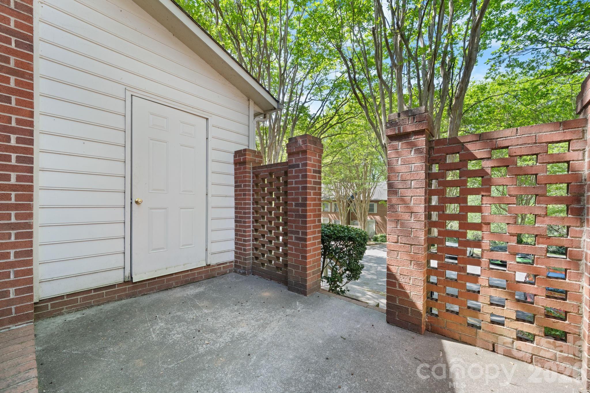 239 13th Avenue Place NW #6 — Hickory