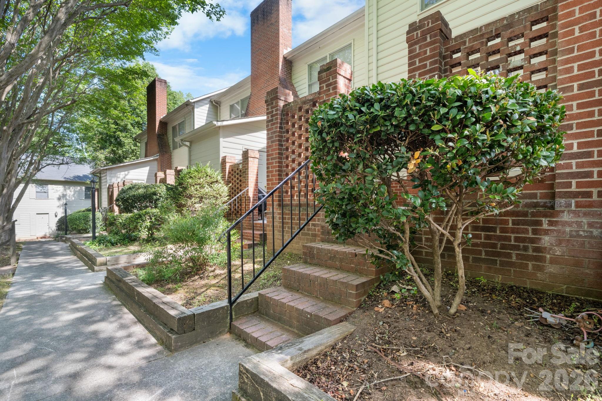 239 13th Avenue Place NW #6 — Hickory