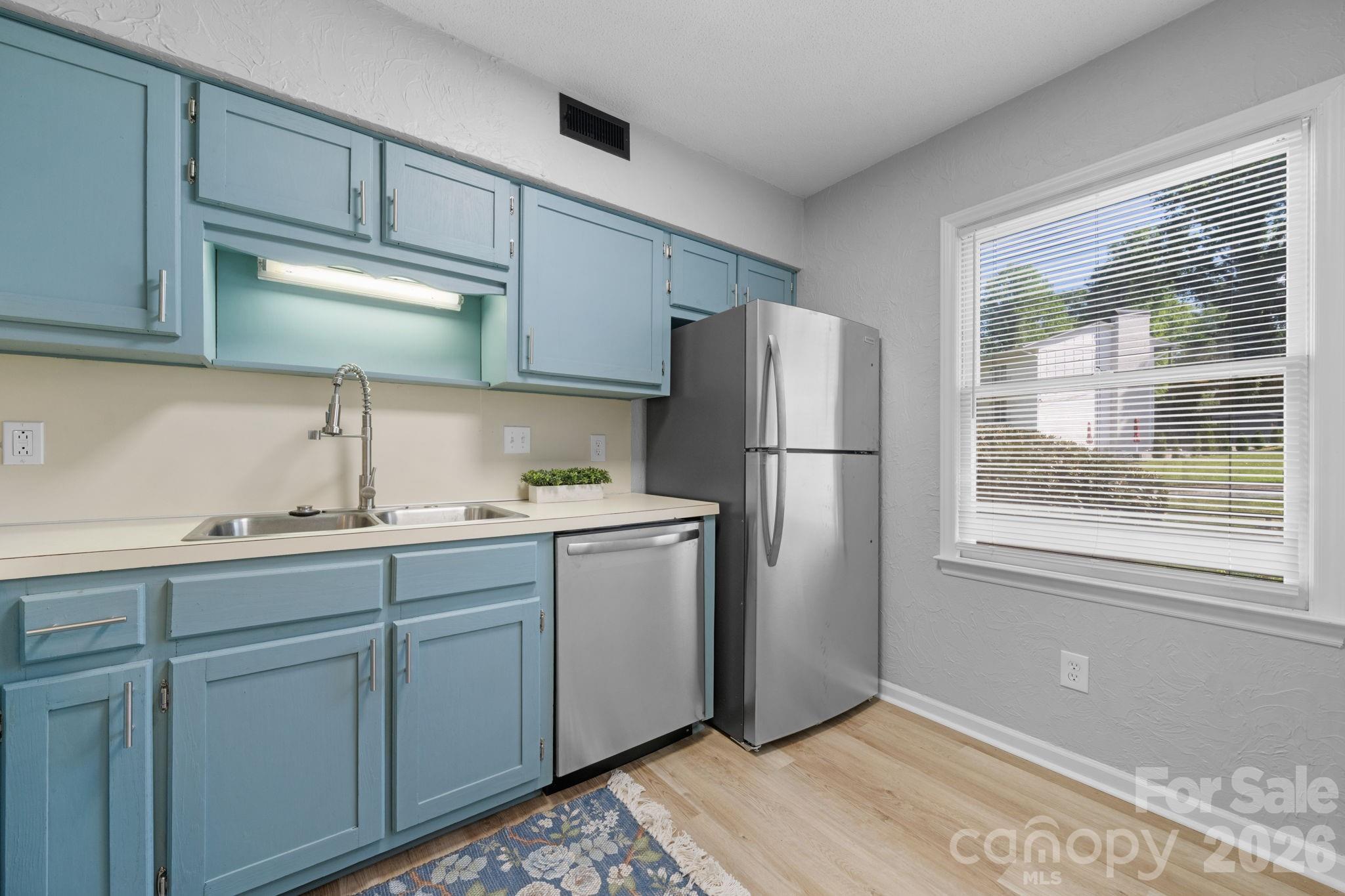 239 13th Avenue Place NW #6 — Hickory