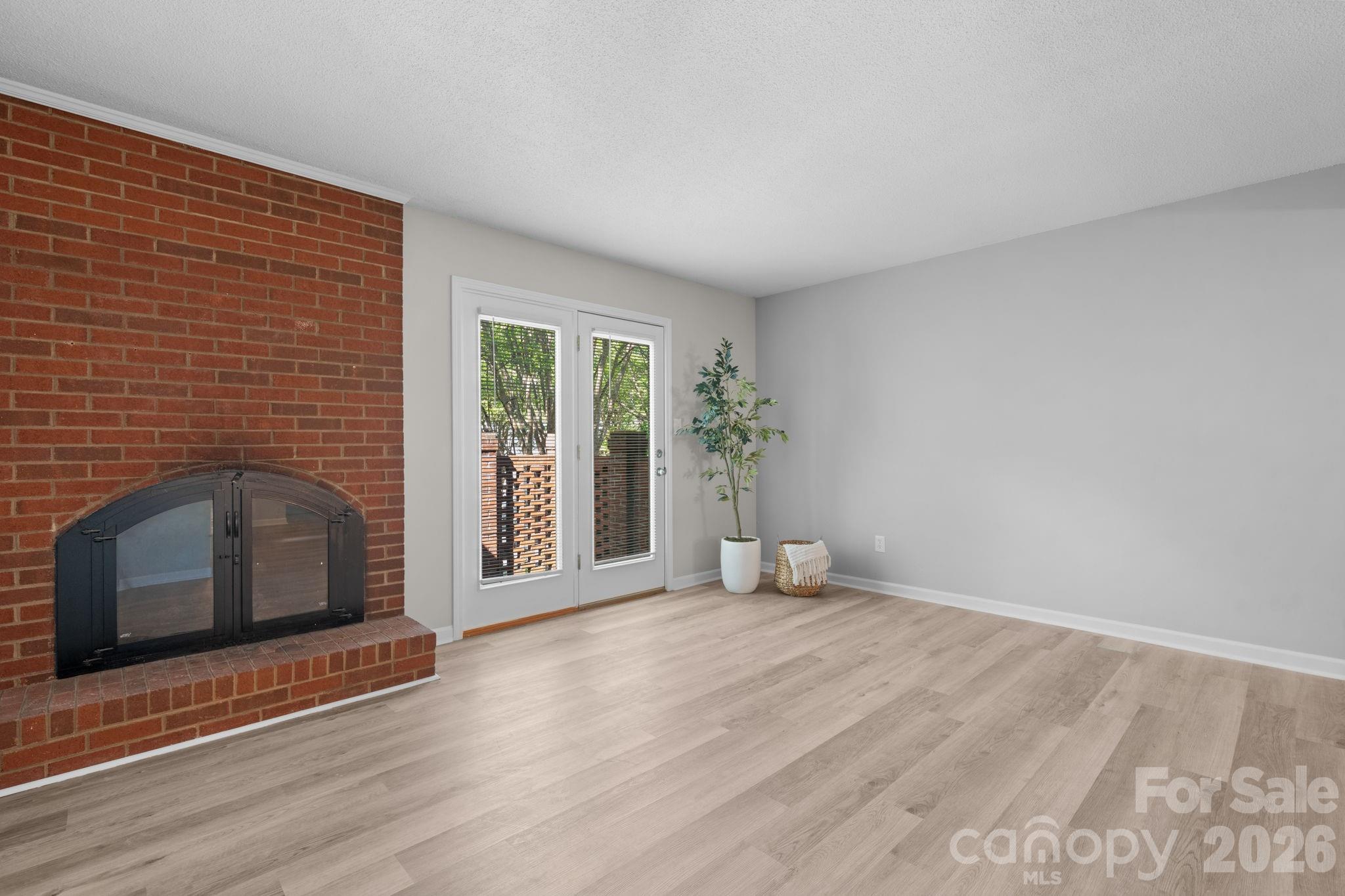 239 13th Avenue Place NW #6 — Hickory