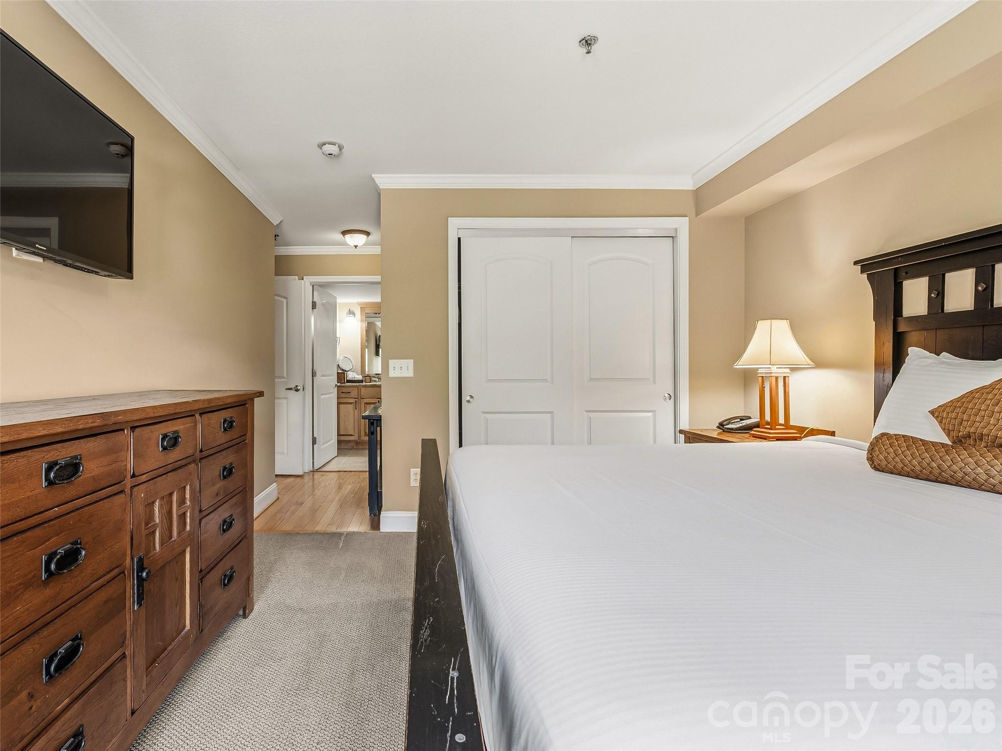 210 Bowling Park Road — Asheville