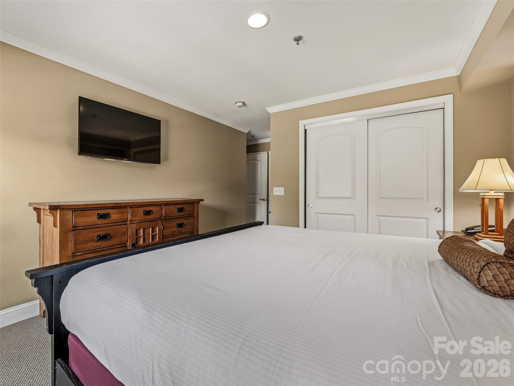 210 Bowling Park Road — Asheville