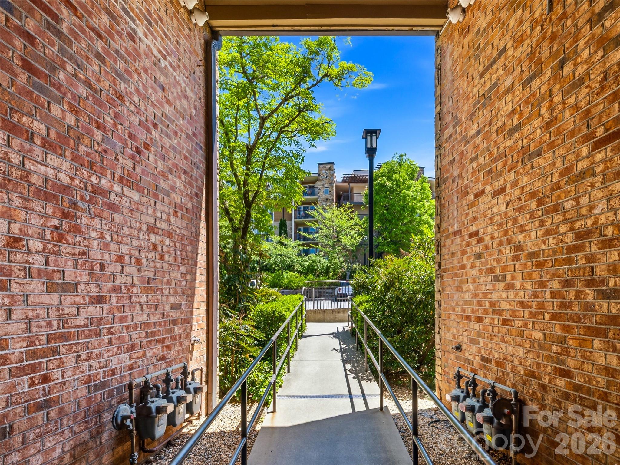 210 Bowling Park Road — Asheville