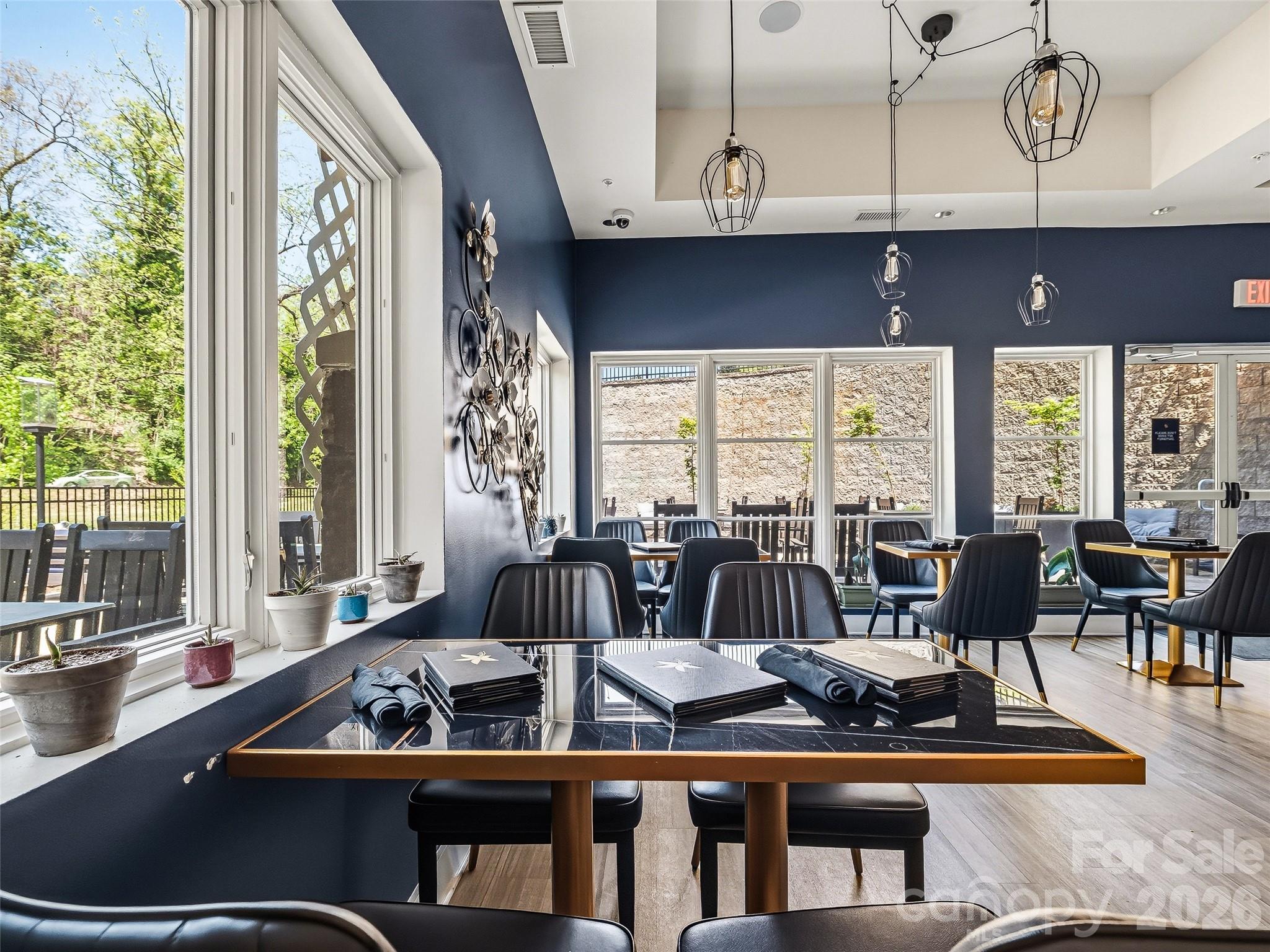 210 Bowling Park Road — Asheville