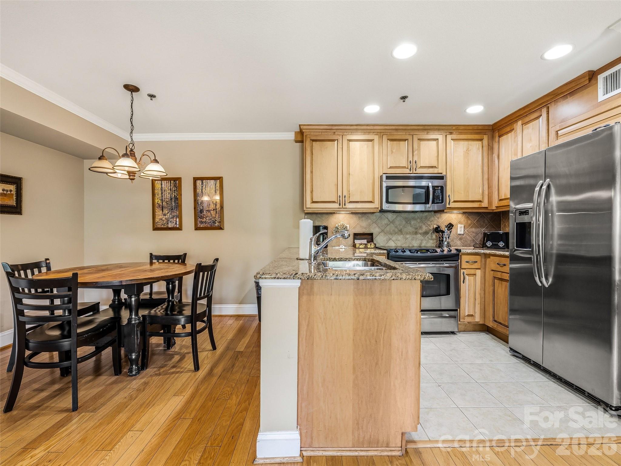 210 Bowling Park Road — Asheville