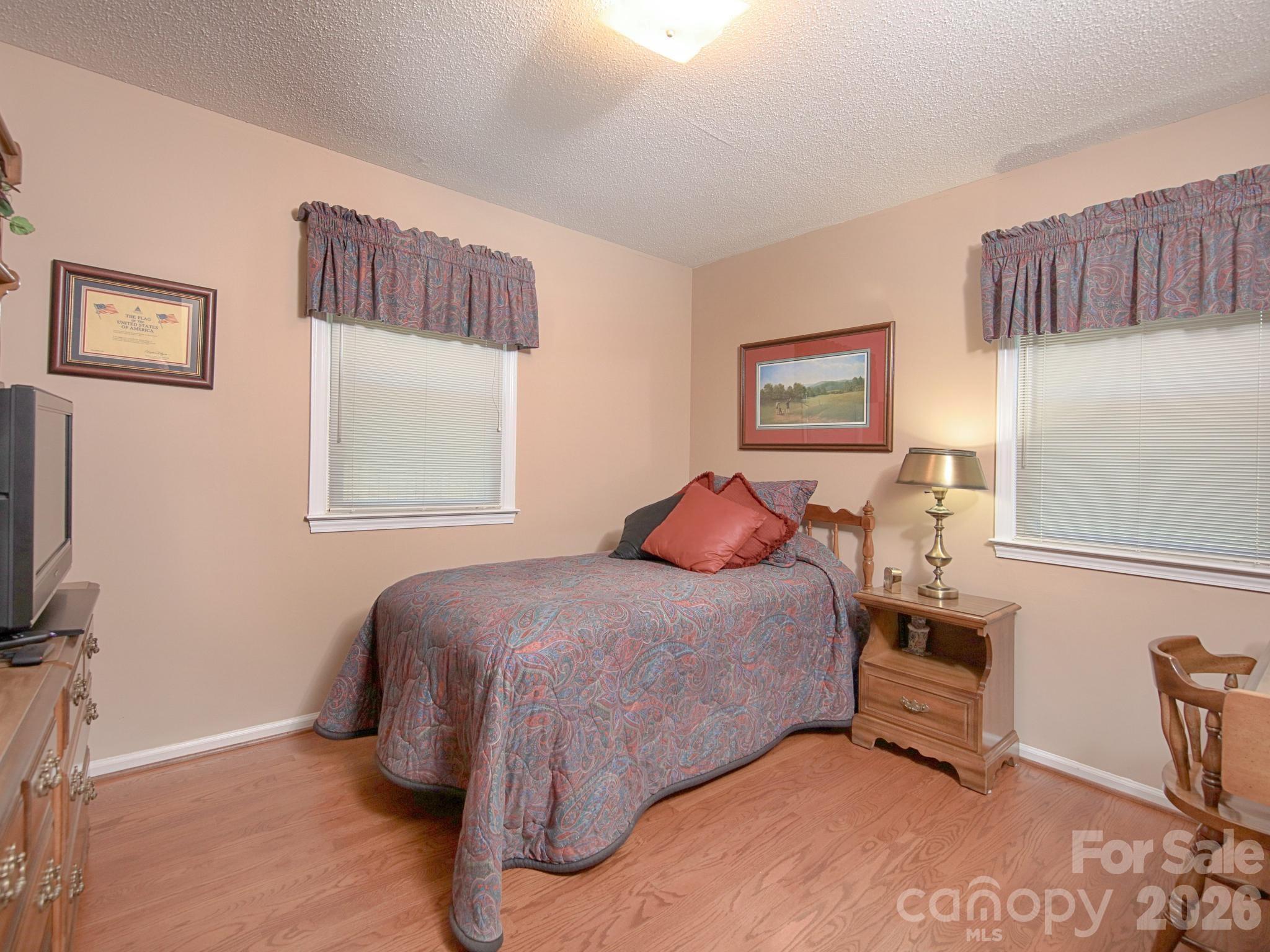 1005 Forest Park Drive — Statesville