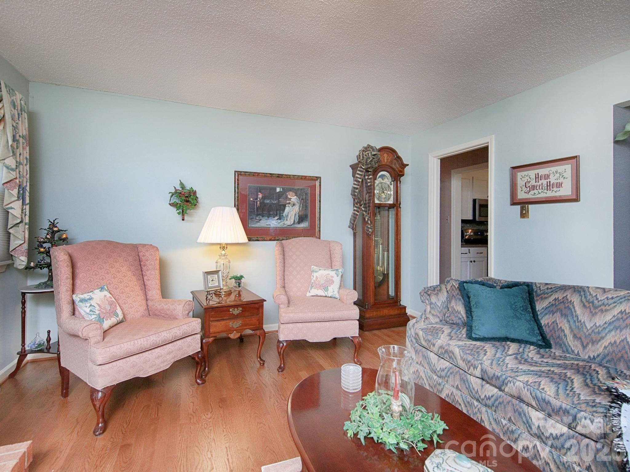 1005 Forest Park Drive — Statesville
