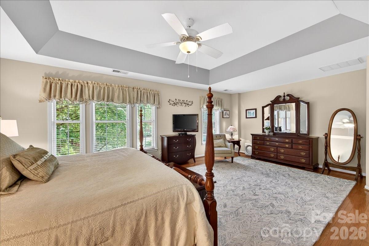 4365 Enchantment Cove Lane — Charlotte