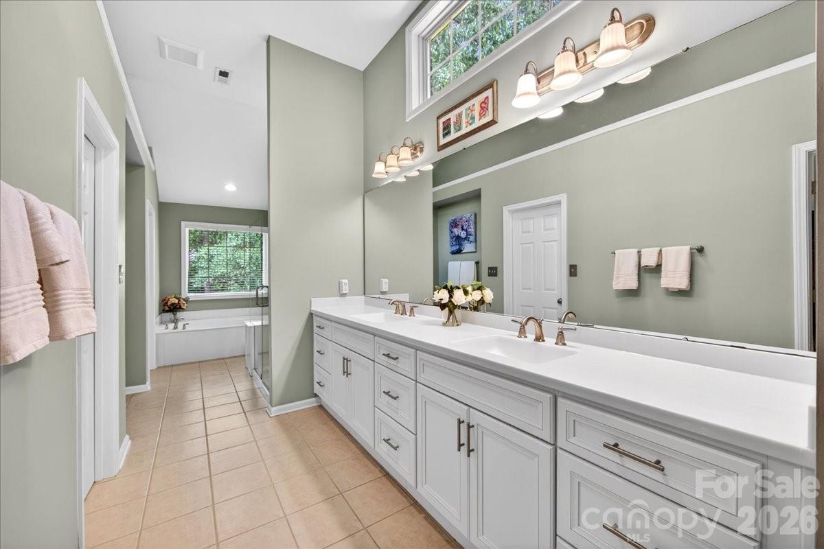 4365 Enchantment Cove Lane — Charlotte