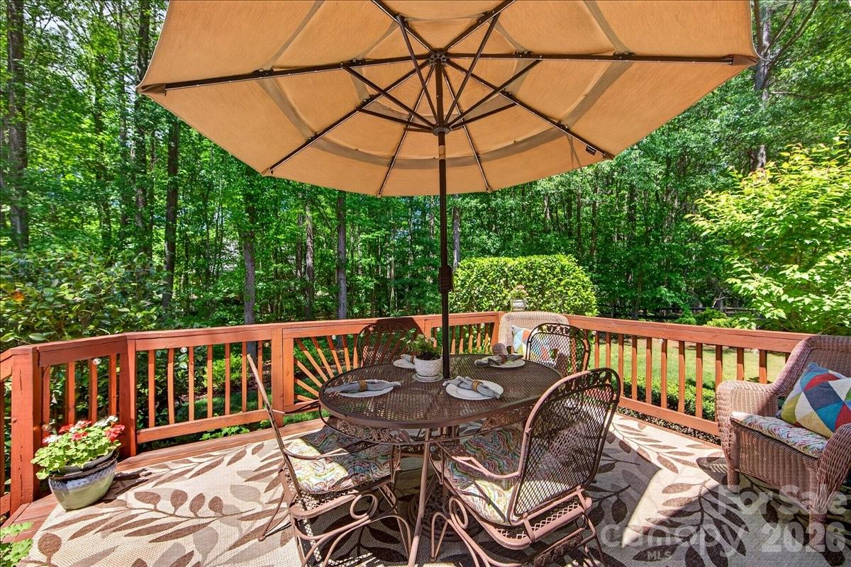 4365 Enchantment Cove Lane — Charlotte