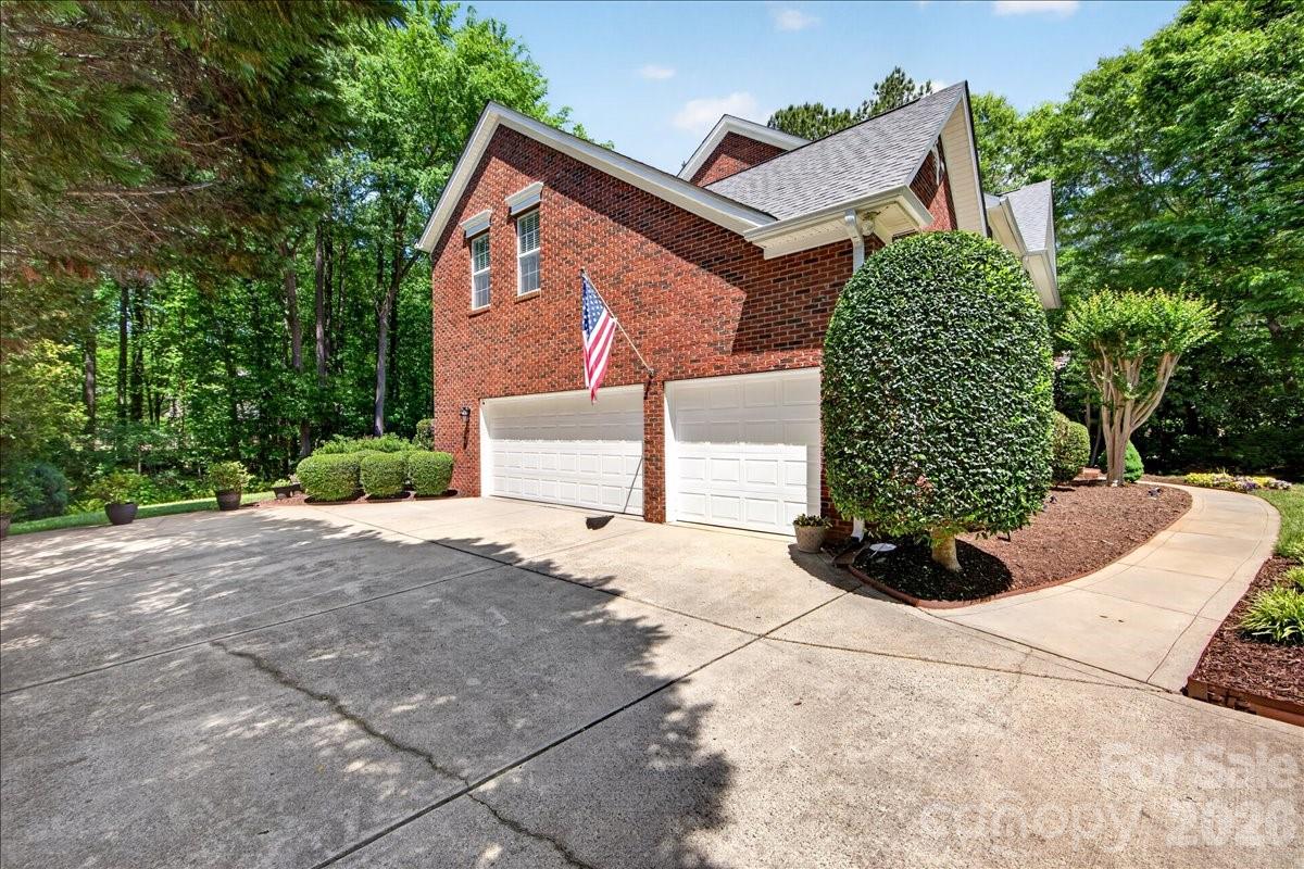 4365 Enchantment Cove Lane — Charlotte
