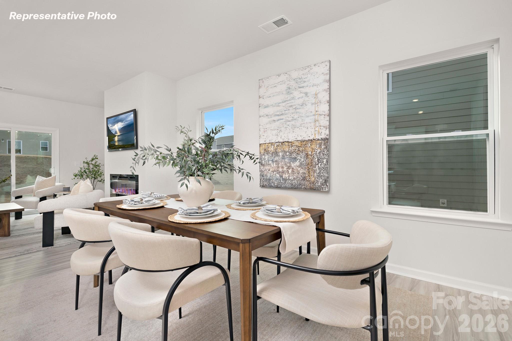 2134 10th Street SE — Hickory