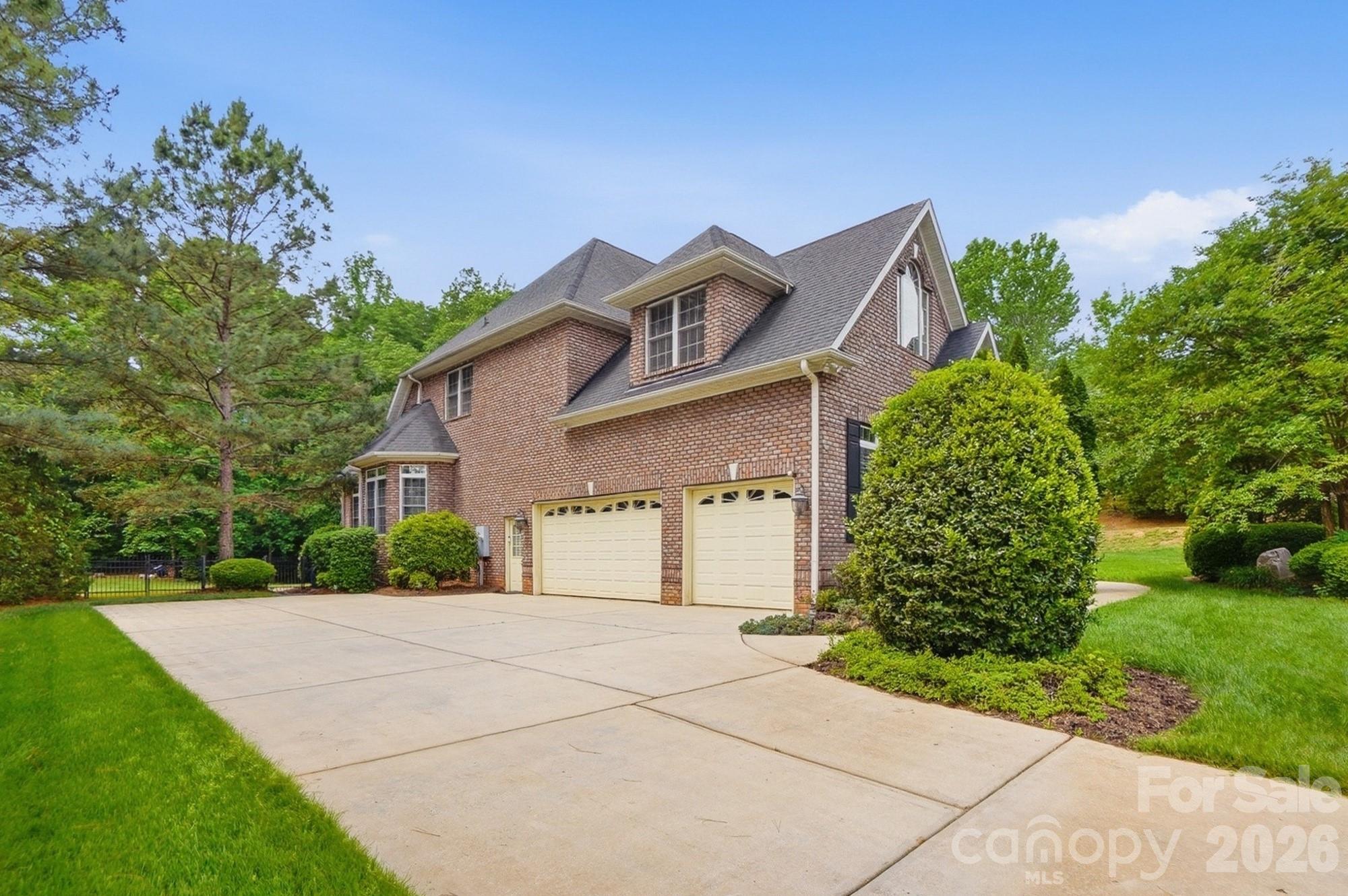 1020 Rolling Park Lane — Fort Mill