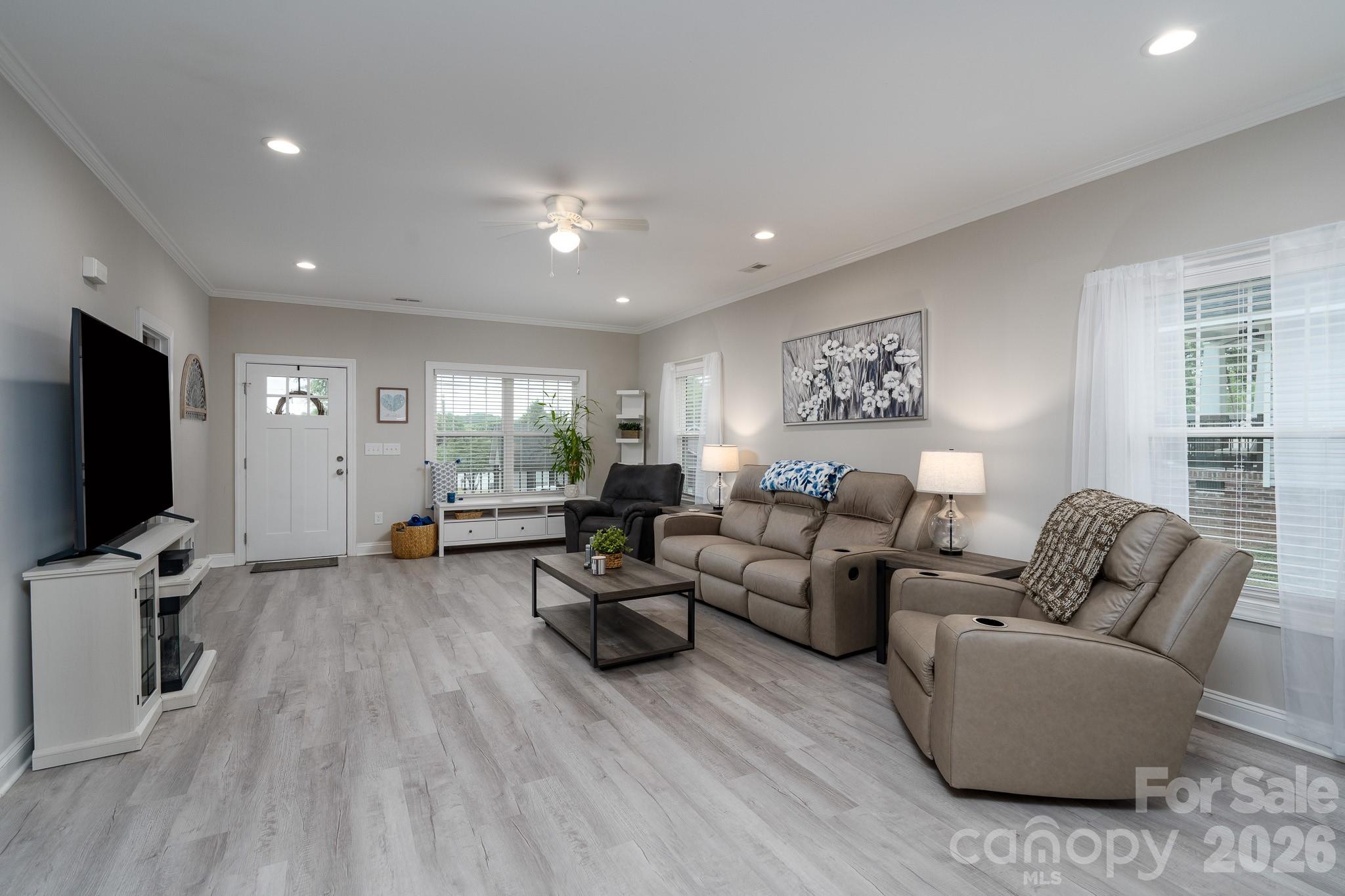 109 Wayne Avenue — Kannapolis