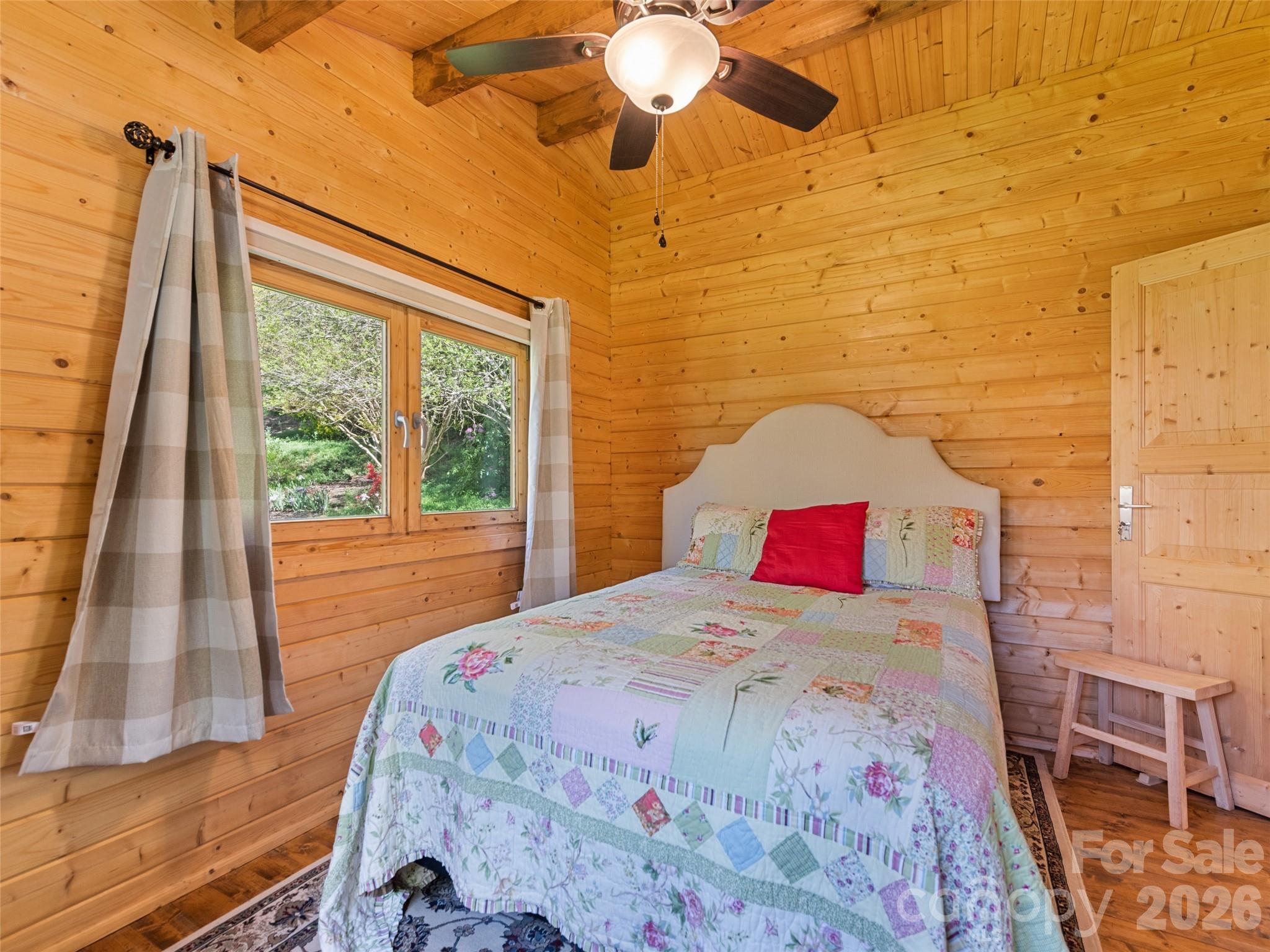9 Golfview Drive — Maggie Valley