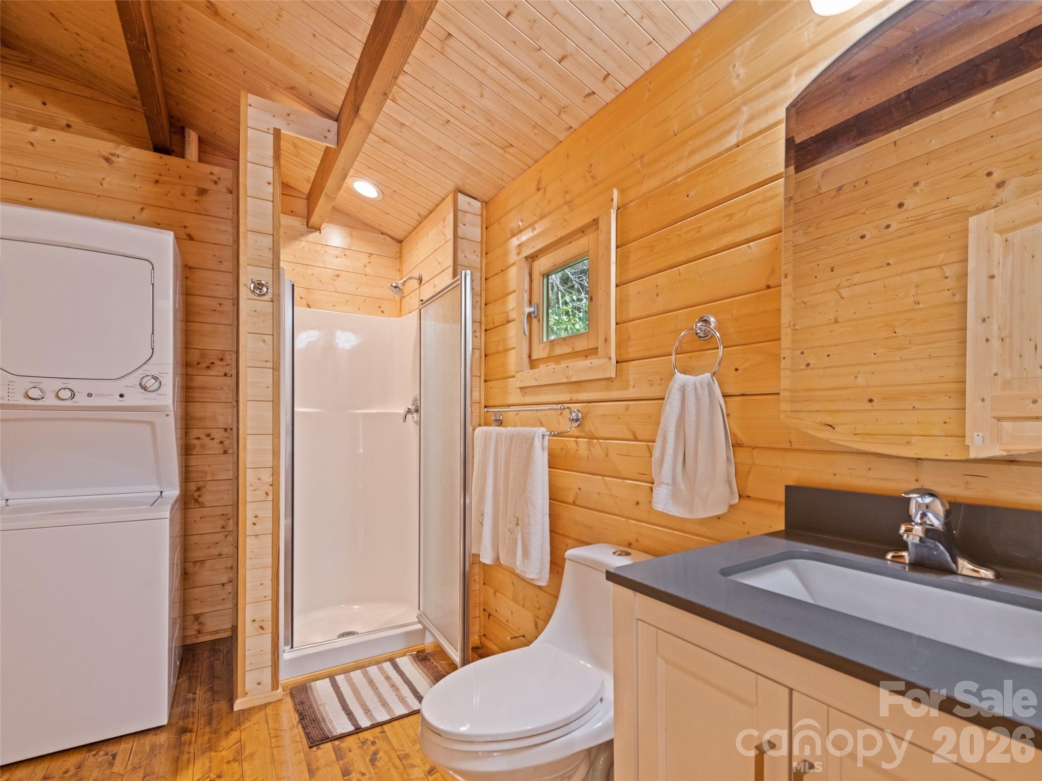 9 Golfview Drive — Maggie Valley