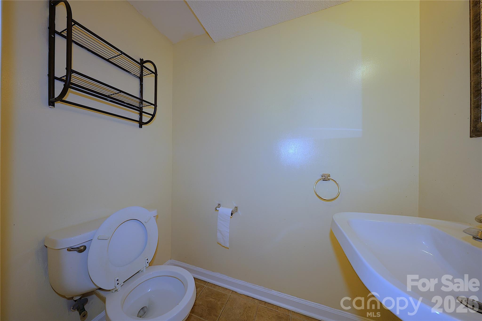 3221 Nedmore Court — Matthews