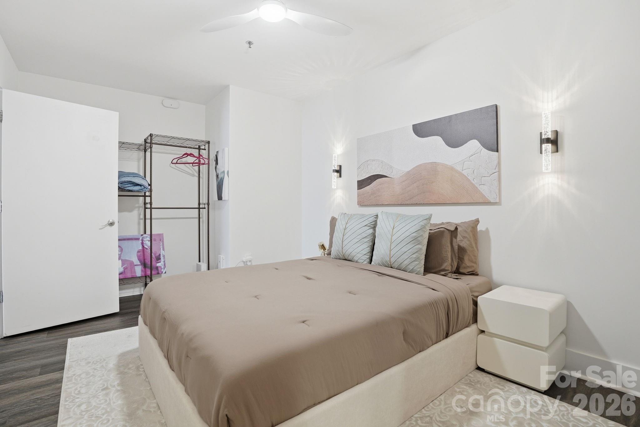 505 E 6th Street #1006 — Charlotte