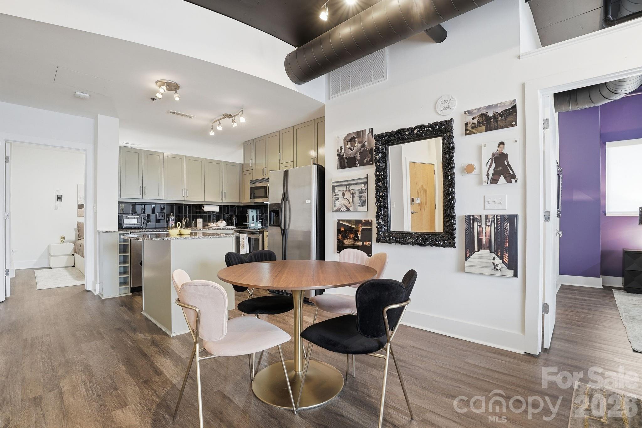 505 E 6th Street #1006 — Charlotte