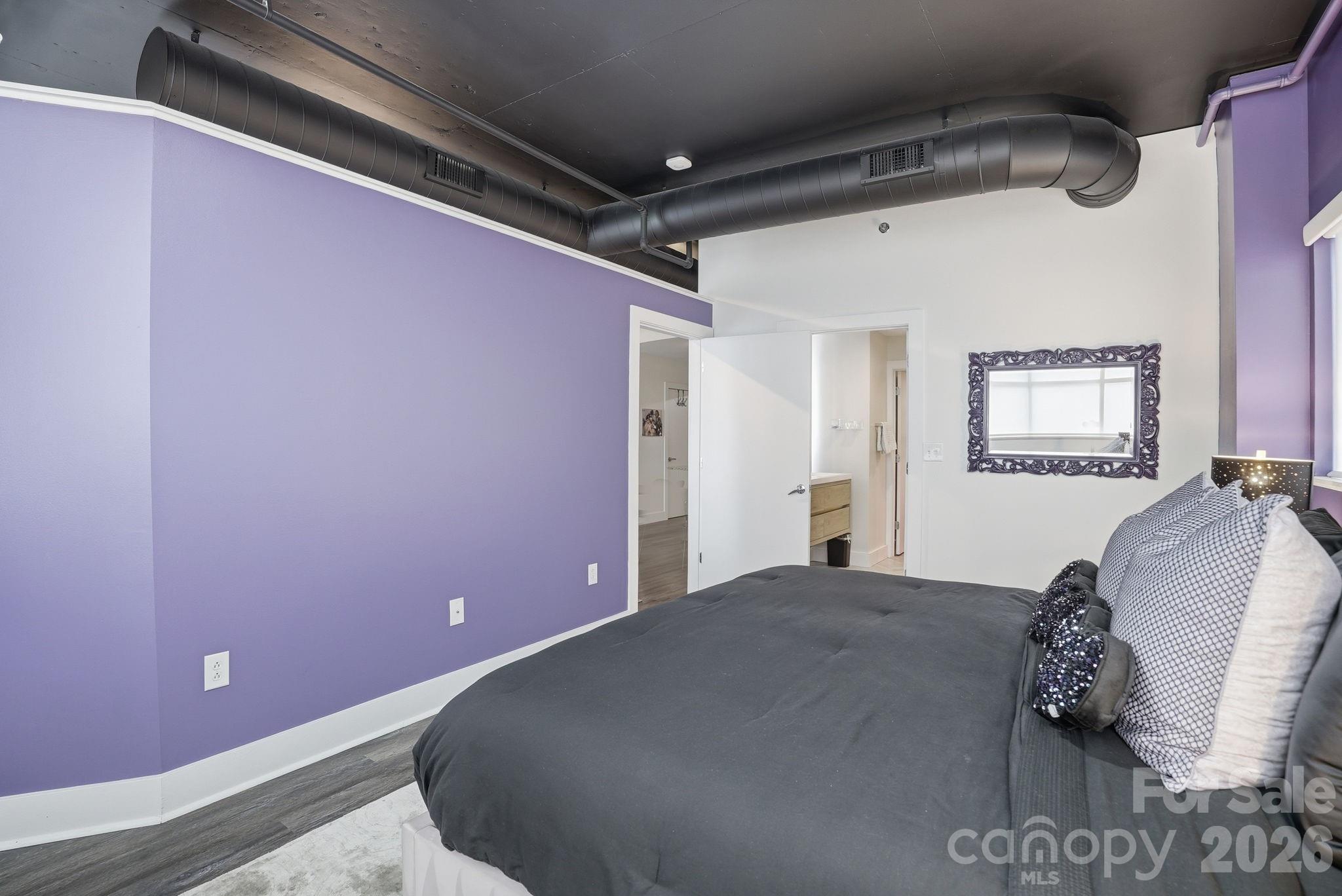 505 E 6th Street #1006 — Charlotte