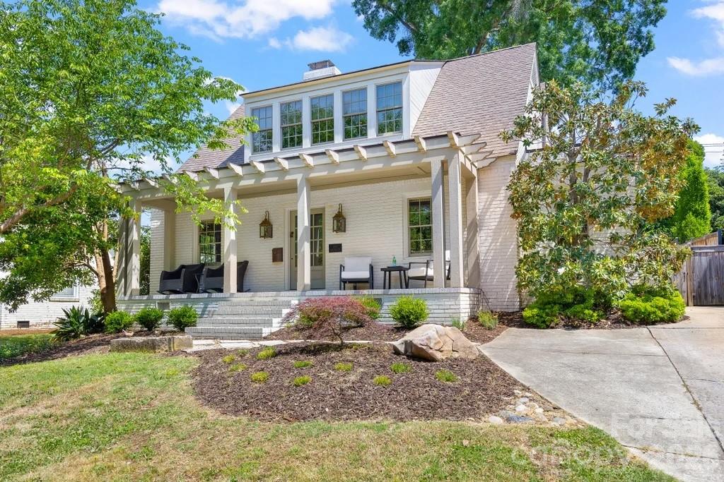 208 Wales Avenue — Charlotte
