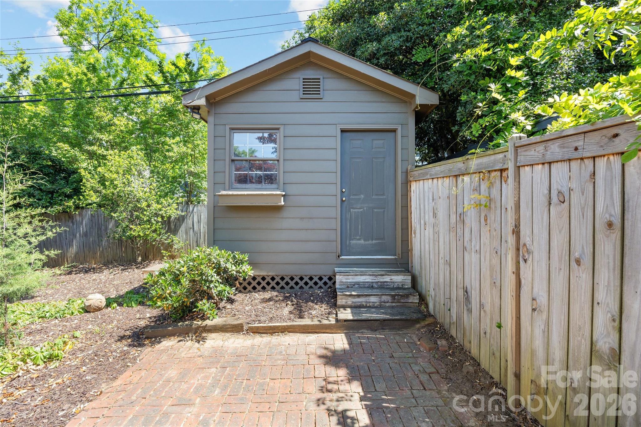 208 Wales Avenue — Charlotte
