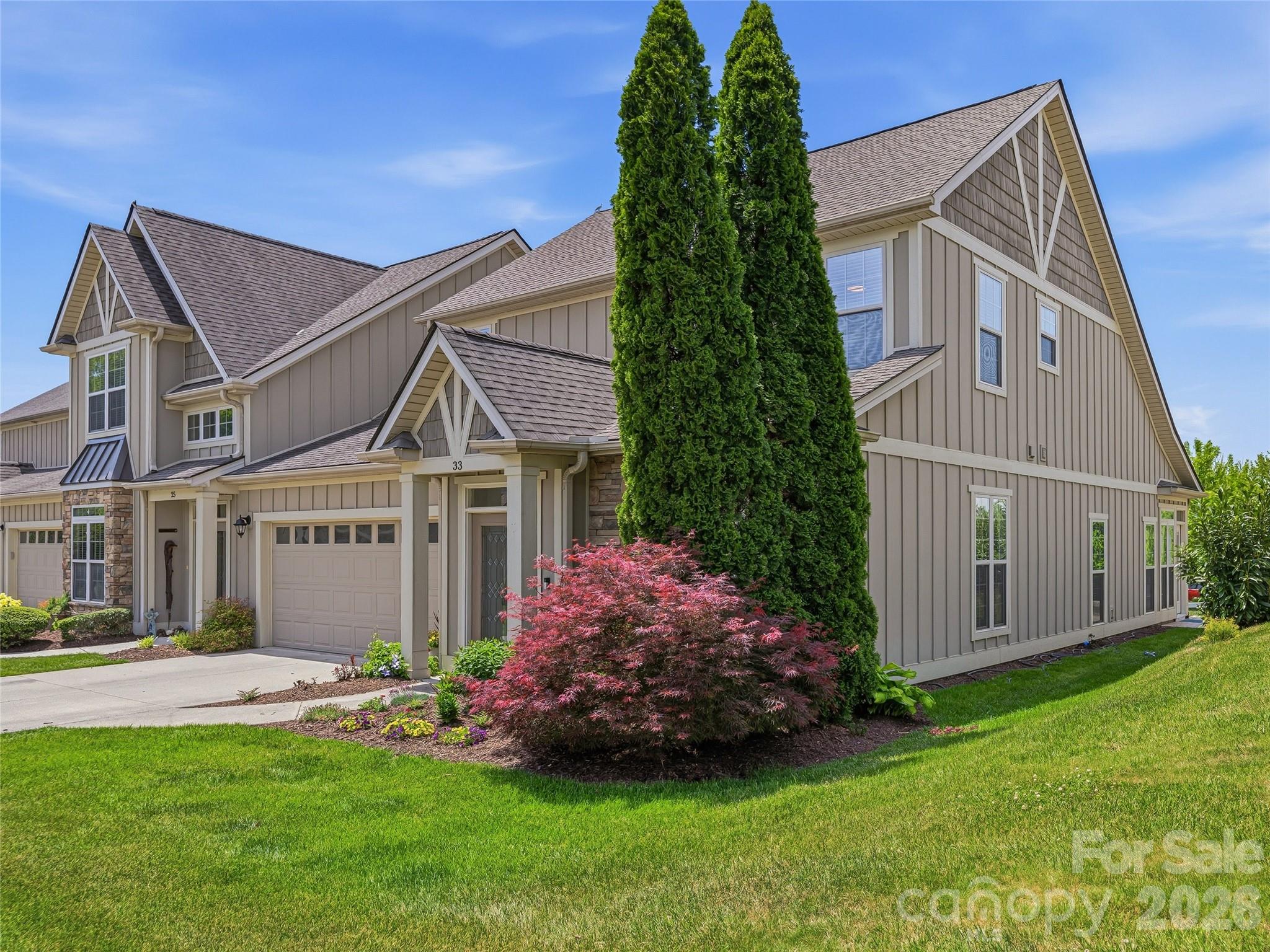 33 Florian Lane — Fletcher