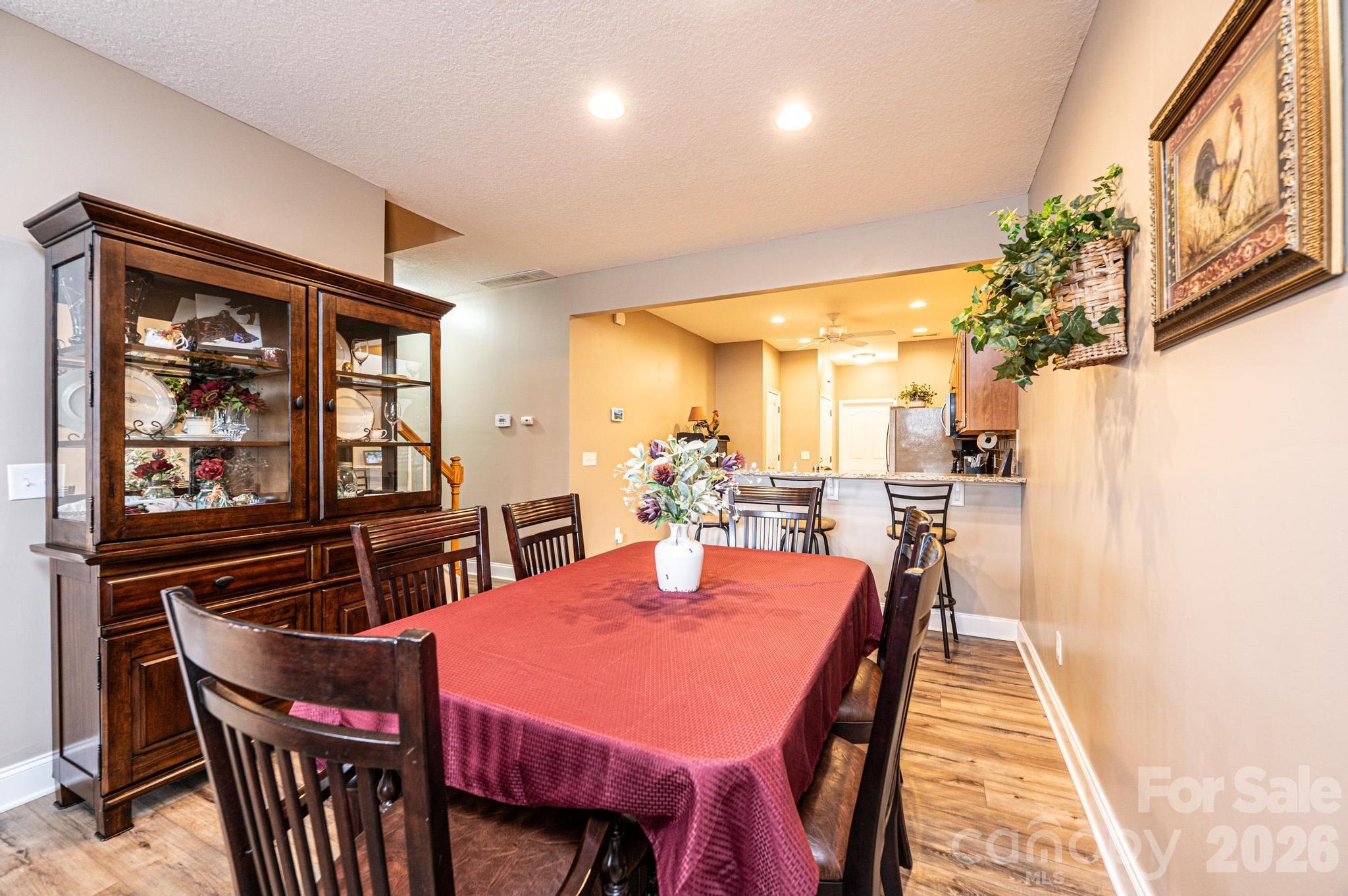 823 Wynnshire Drive #C — Hickory