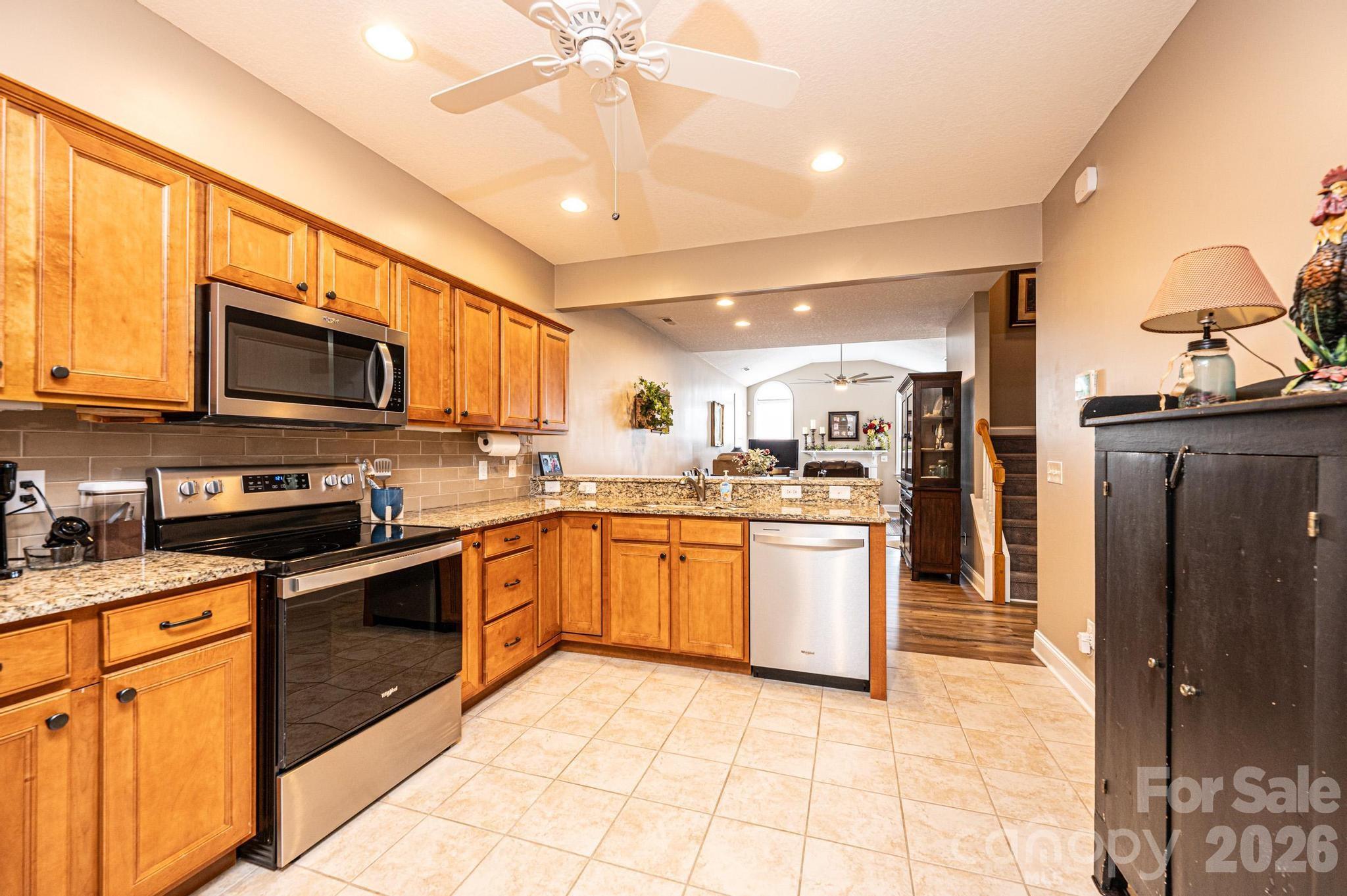 823 Wynnshire Drive #C — Hickory