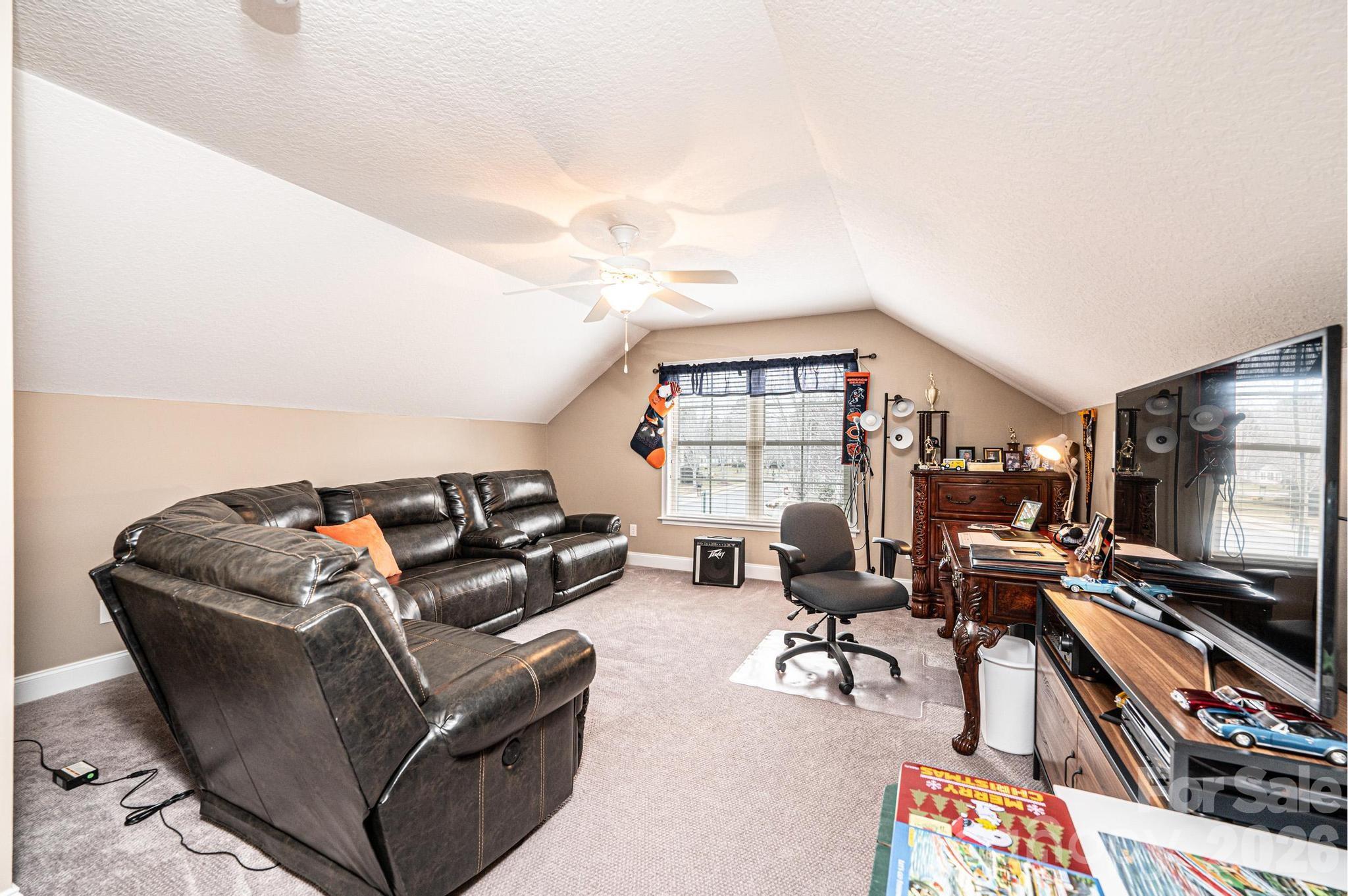 823 Wynnshire Drive #C — Hickory