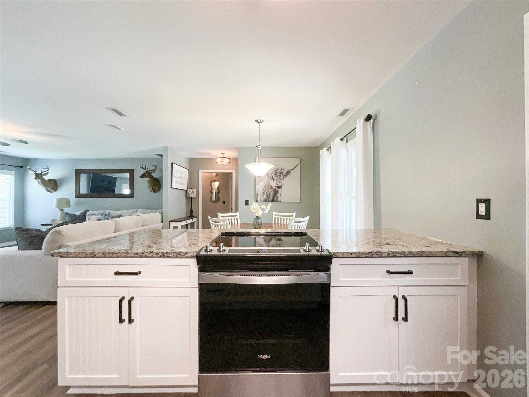 103 Woodland Lane — Monroe
