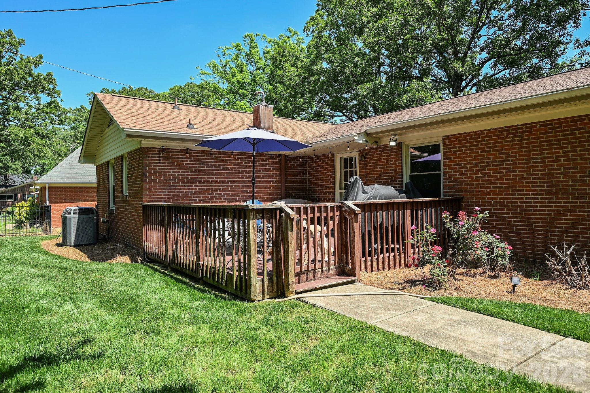 2017 Wilson Avenue — Monroe