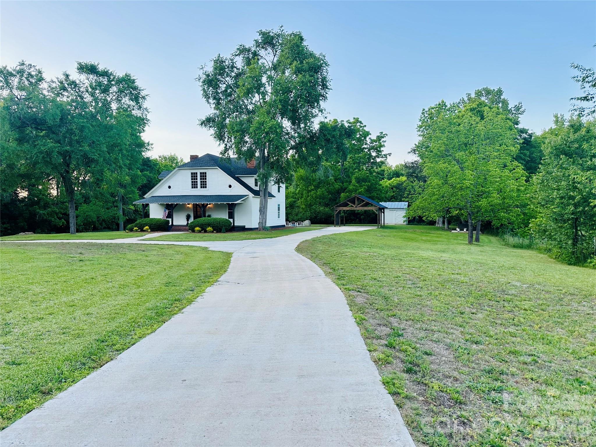 604 Ferguson Ridge Road — Gastonia