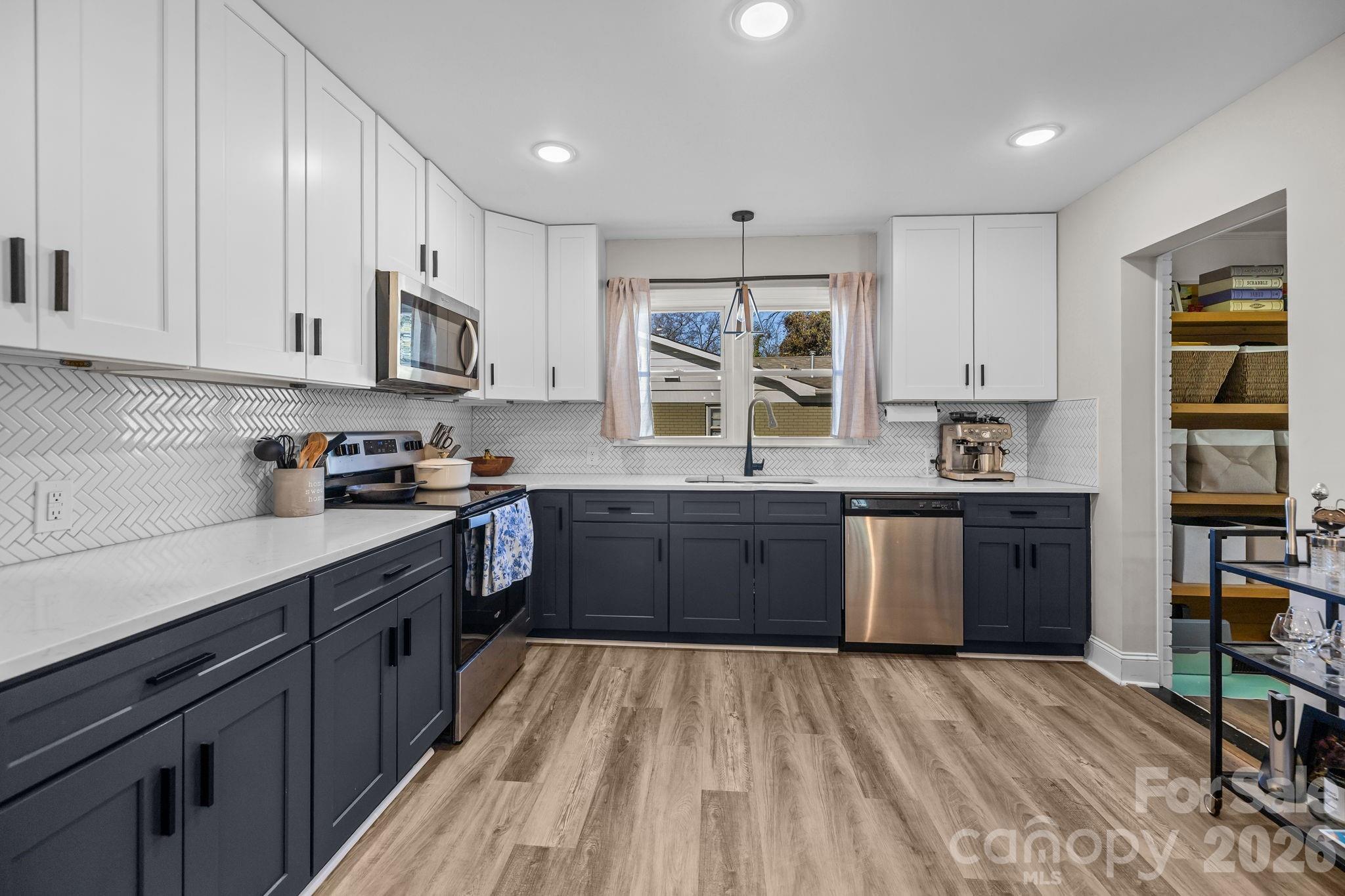 1036 Cutler Place — Charlotte
