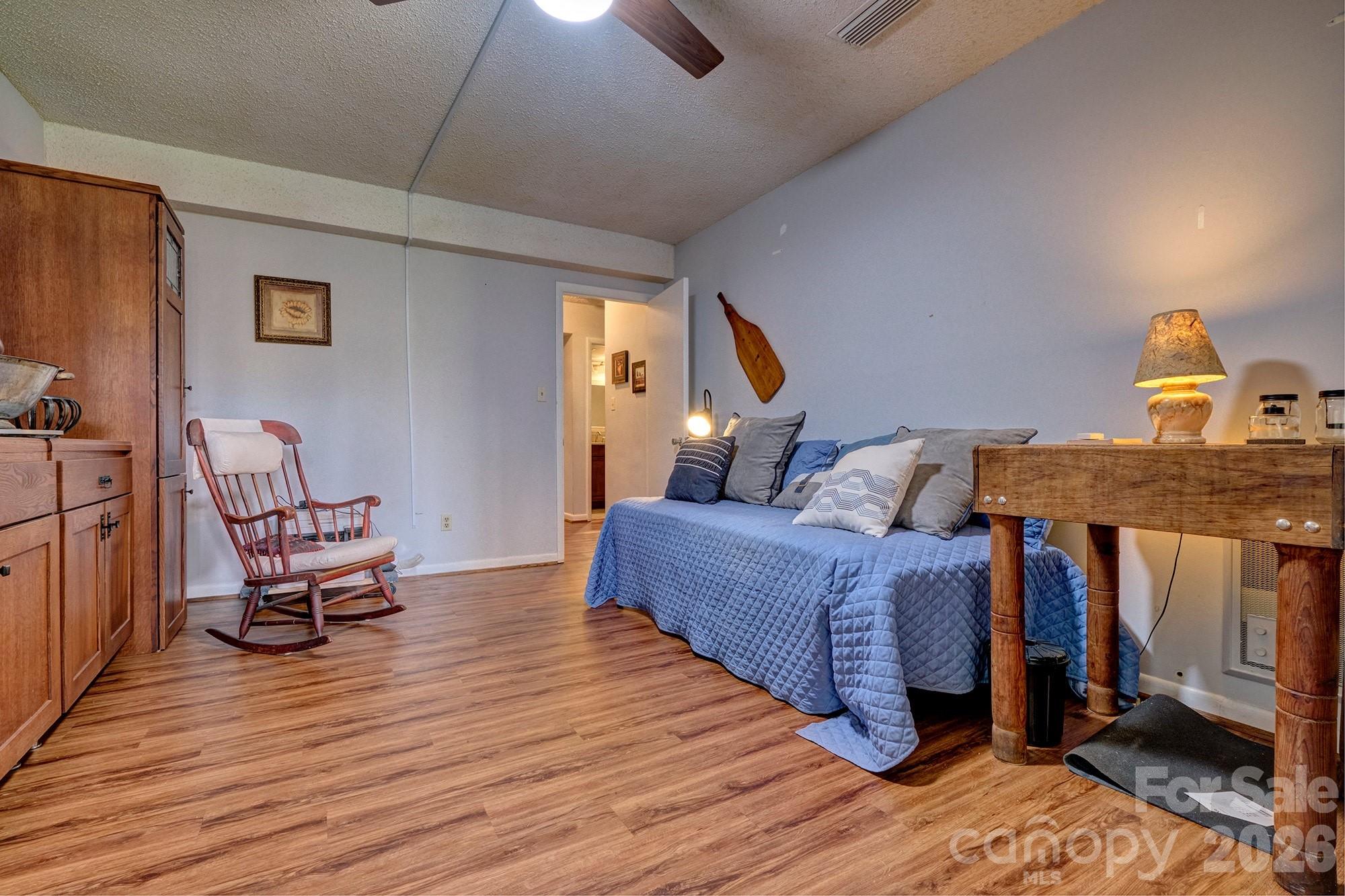 134 Pine Grove Circle — Lake Wylie
