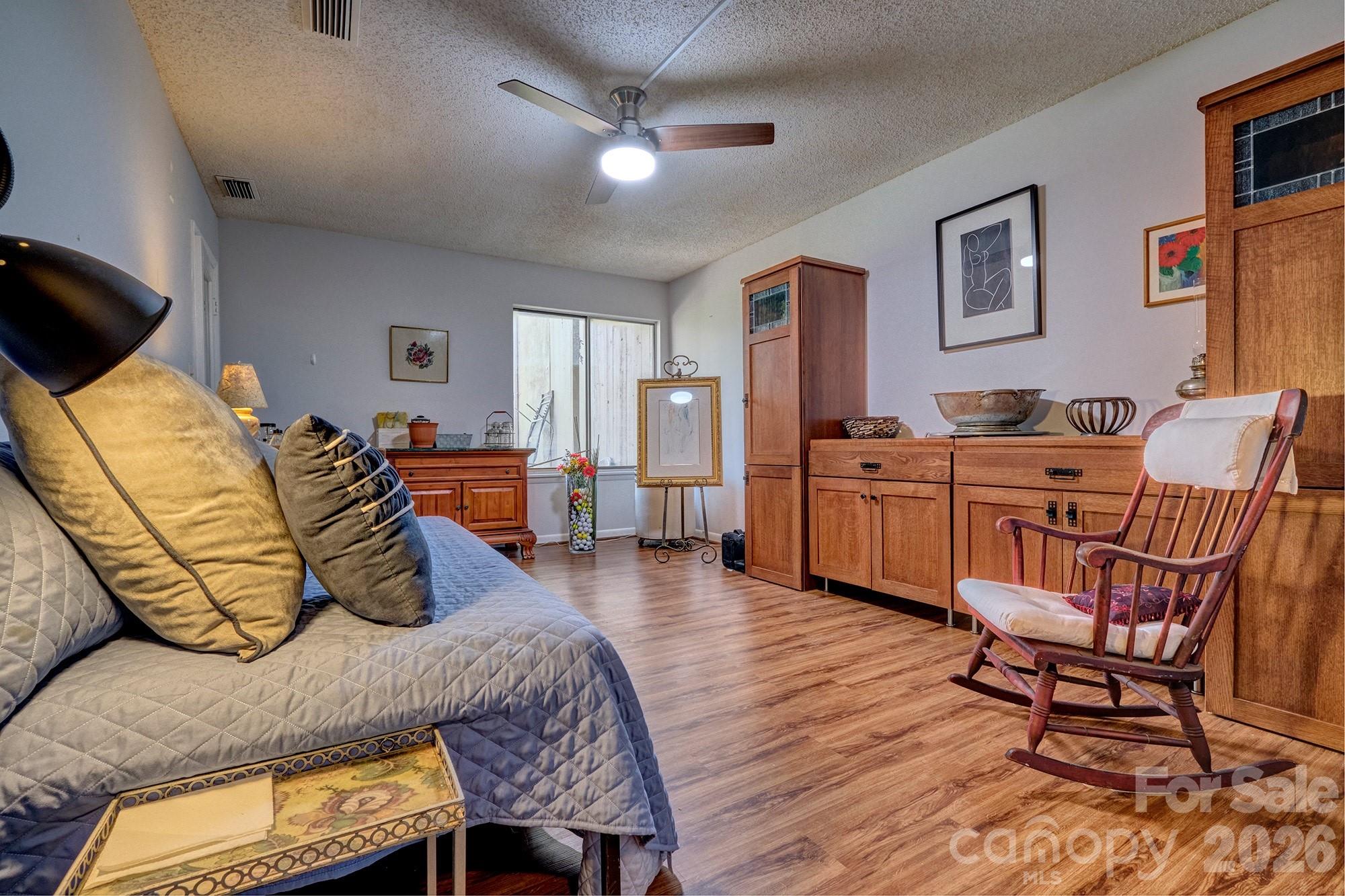 134 Pine Grove Circle — Lake Wylie