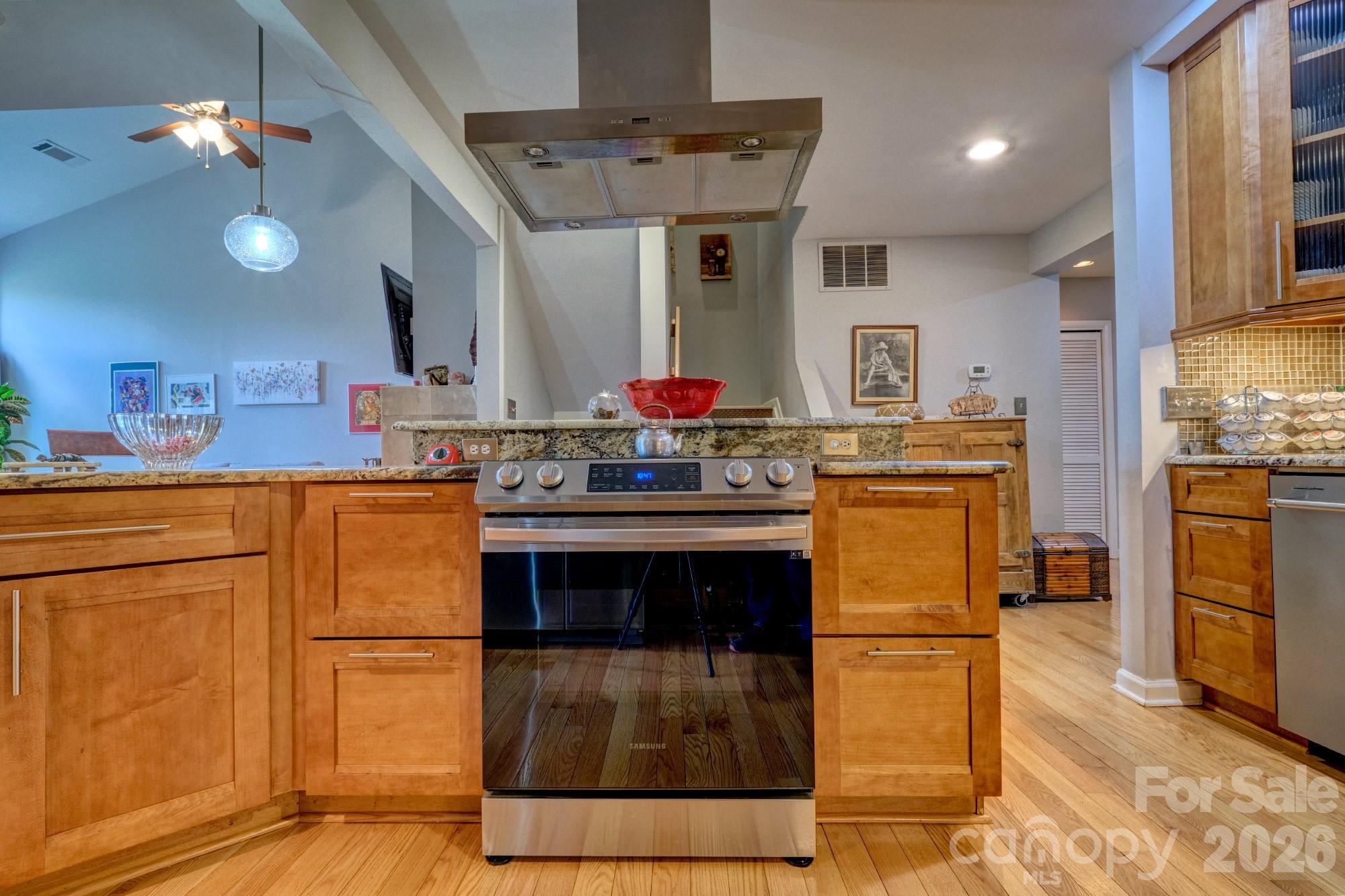 134 Pine Grove Circle — Lake Wylie