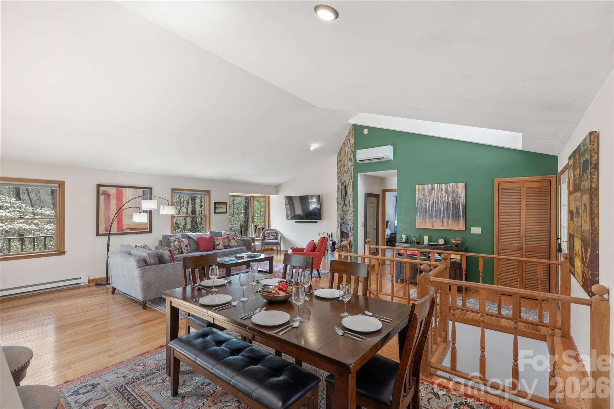 46 Poplar Court — Sapphire