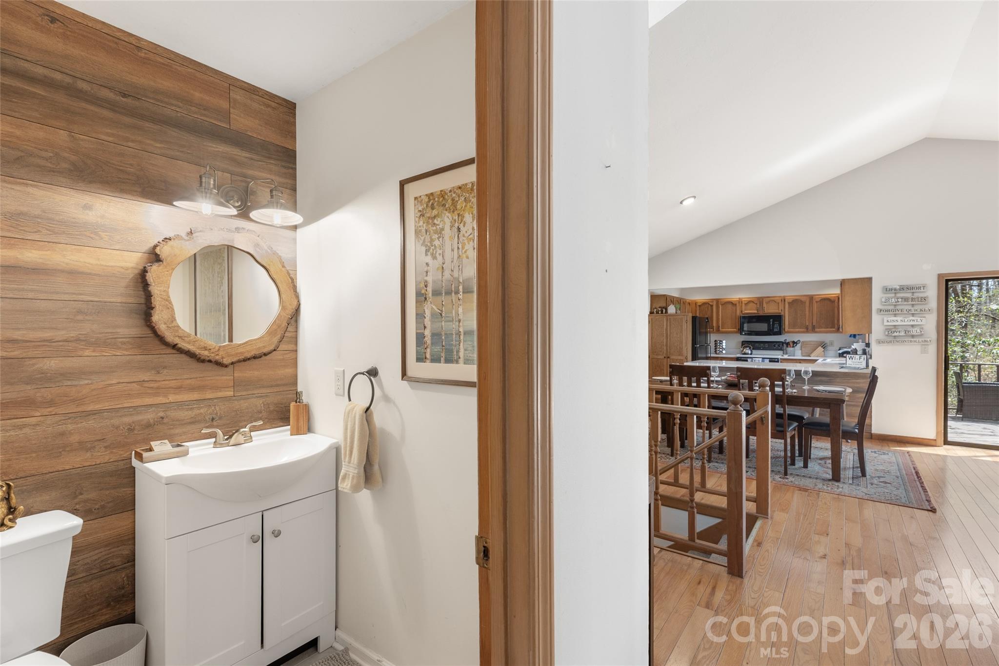 46 Poplar Court — Sapphire