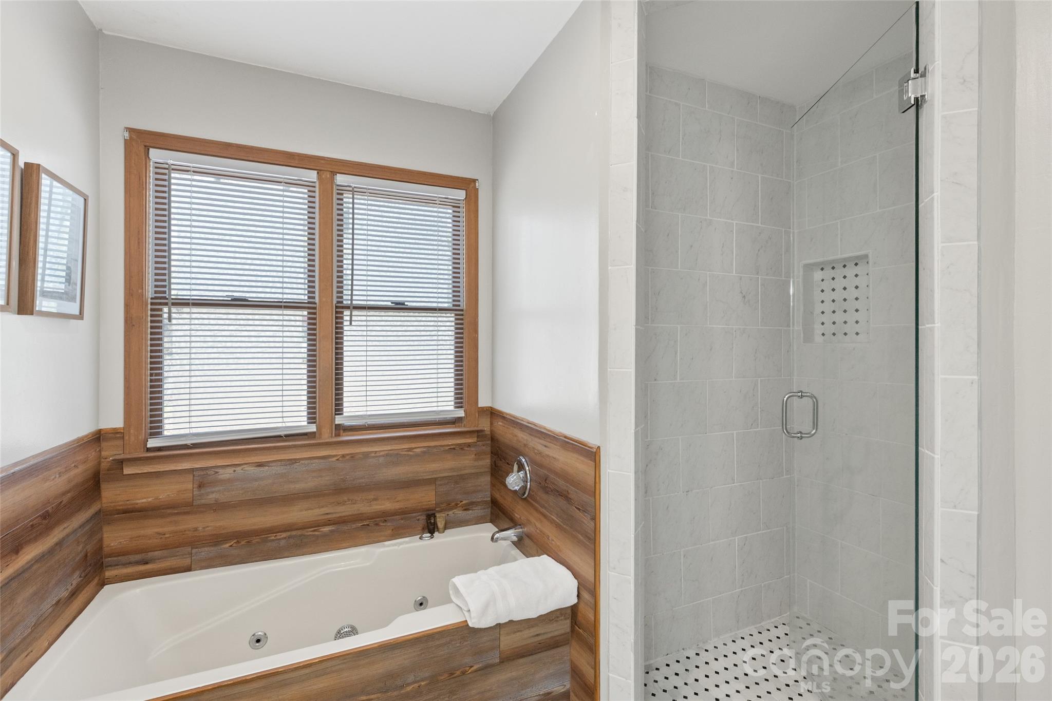 46 Poplar Court — Sapphire