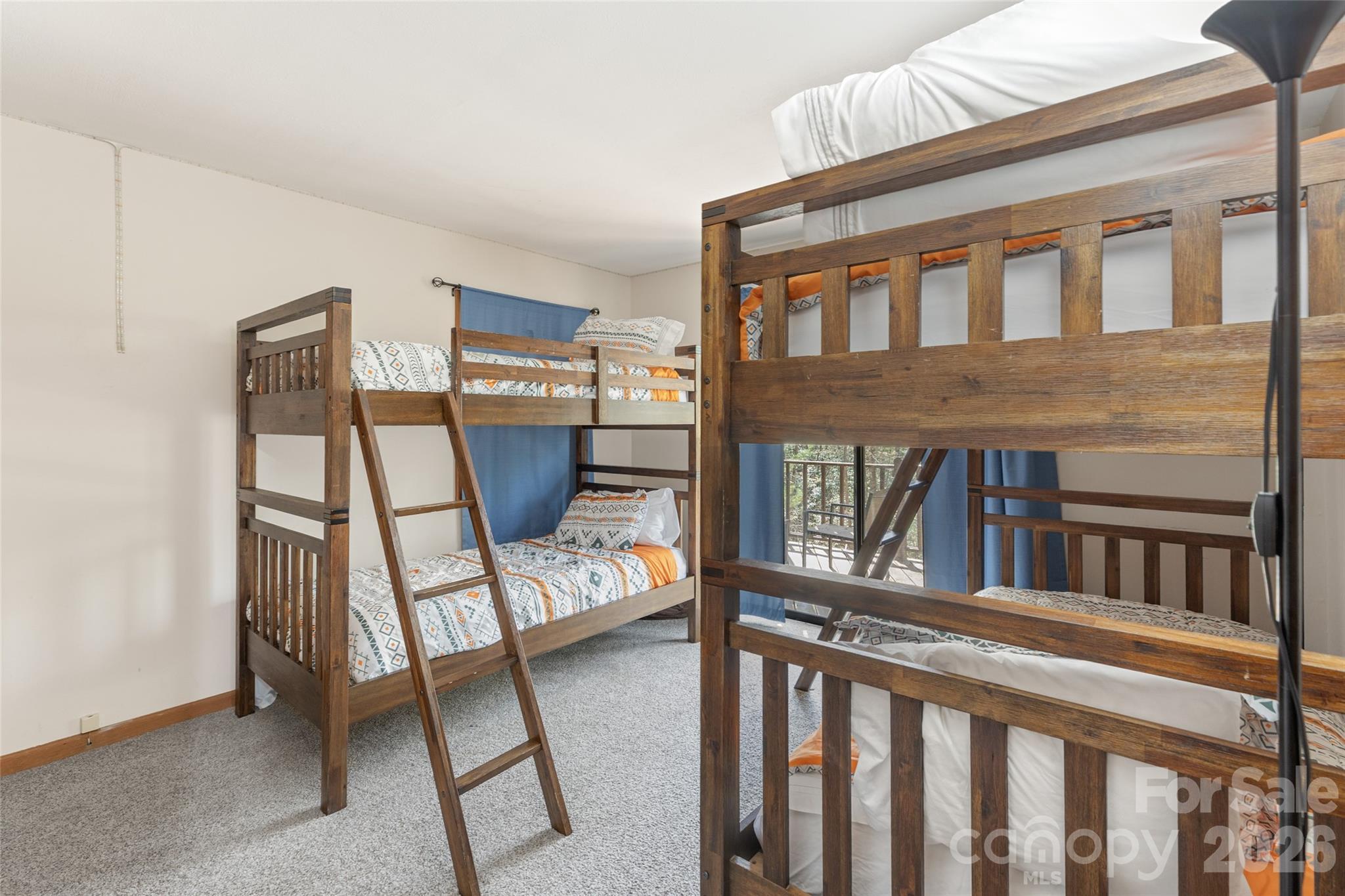 46 Poplar Court — Sapphire