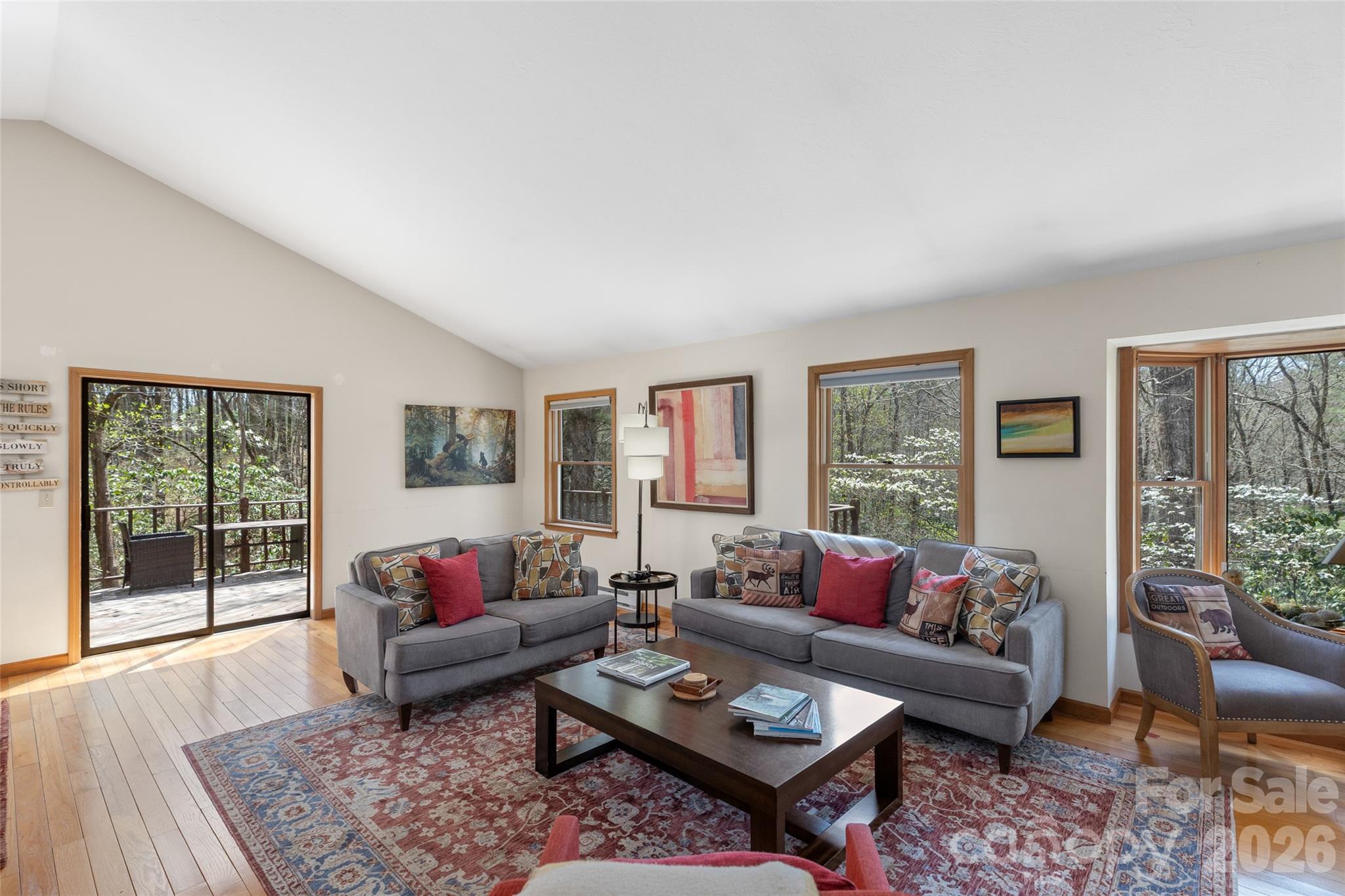 46 Poplar Court — Sapphire