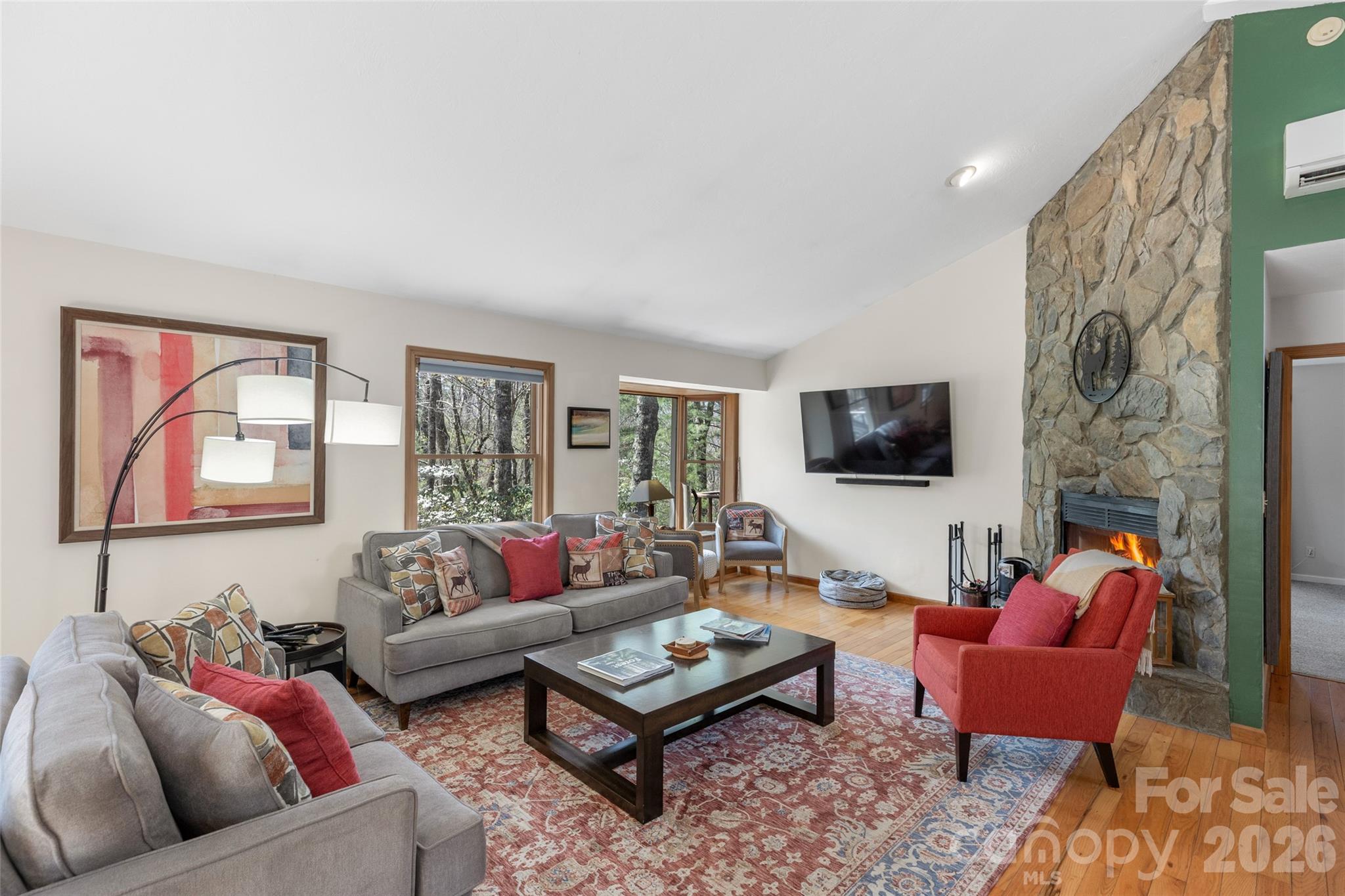 46 Poplar Court — Sapphire