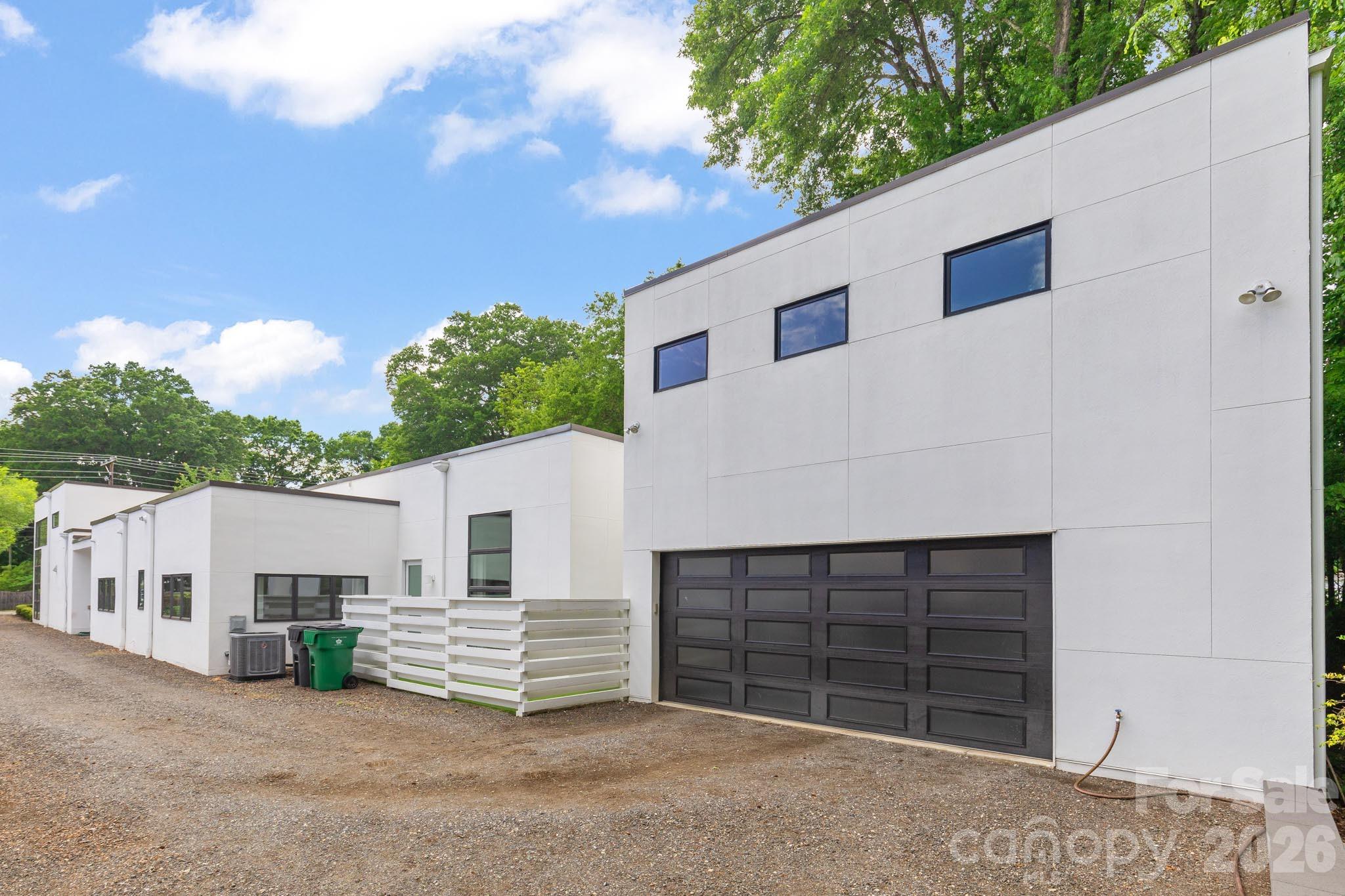 4547 Craig Avenue — Charlotte