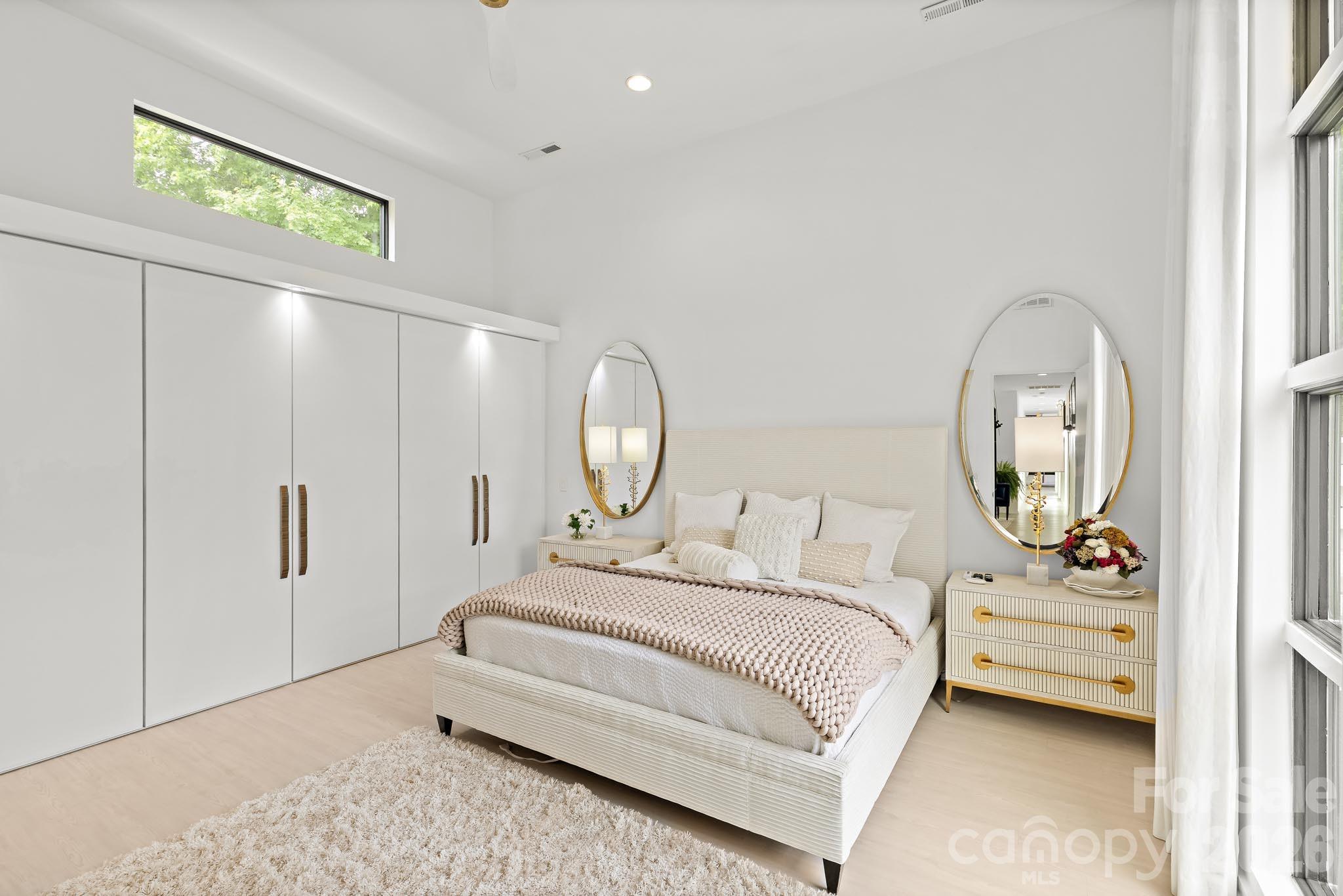 4547 Craig Avenue — Charlotte