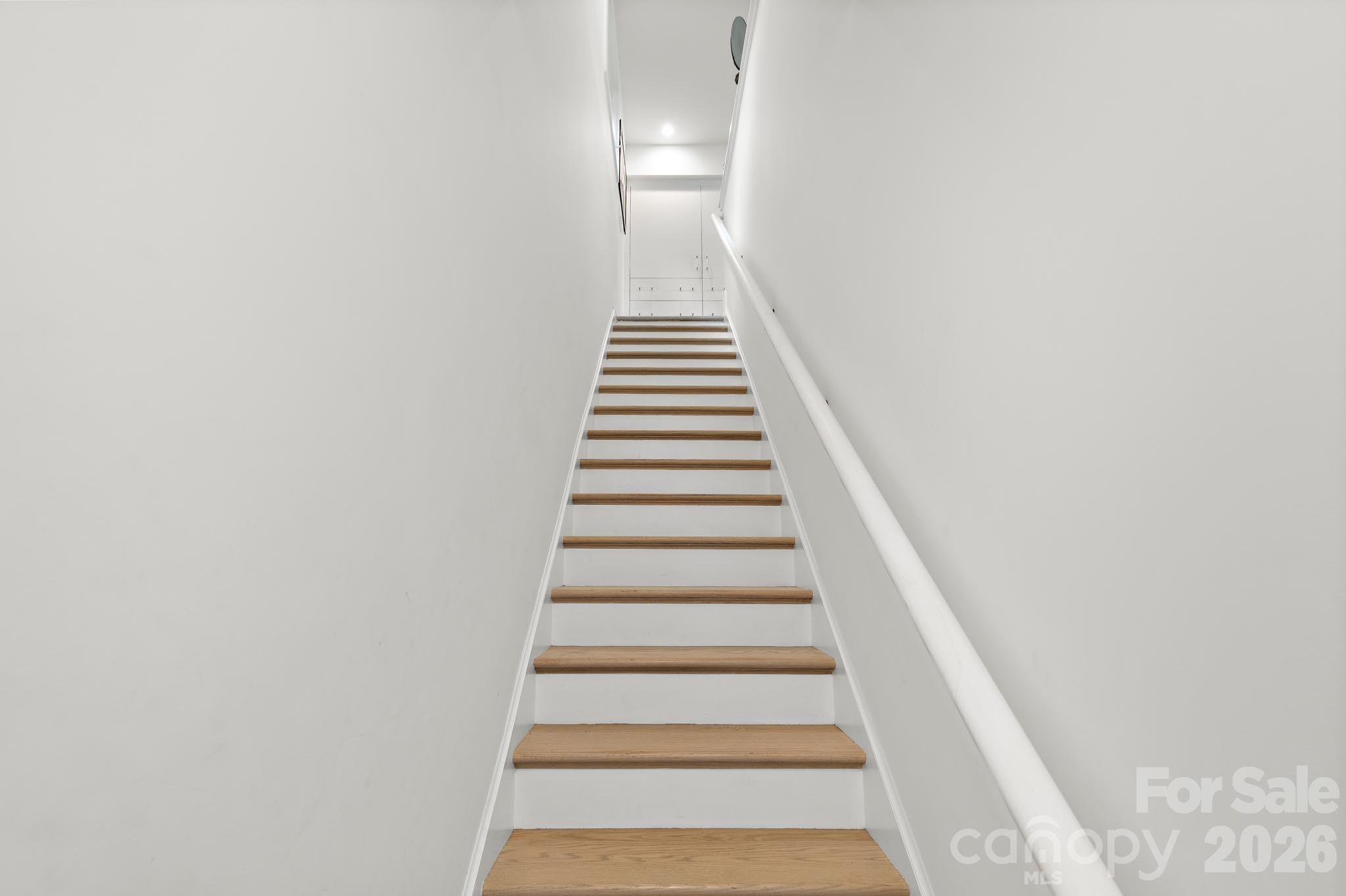 4547 Craig Avenue — Charlotte