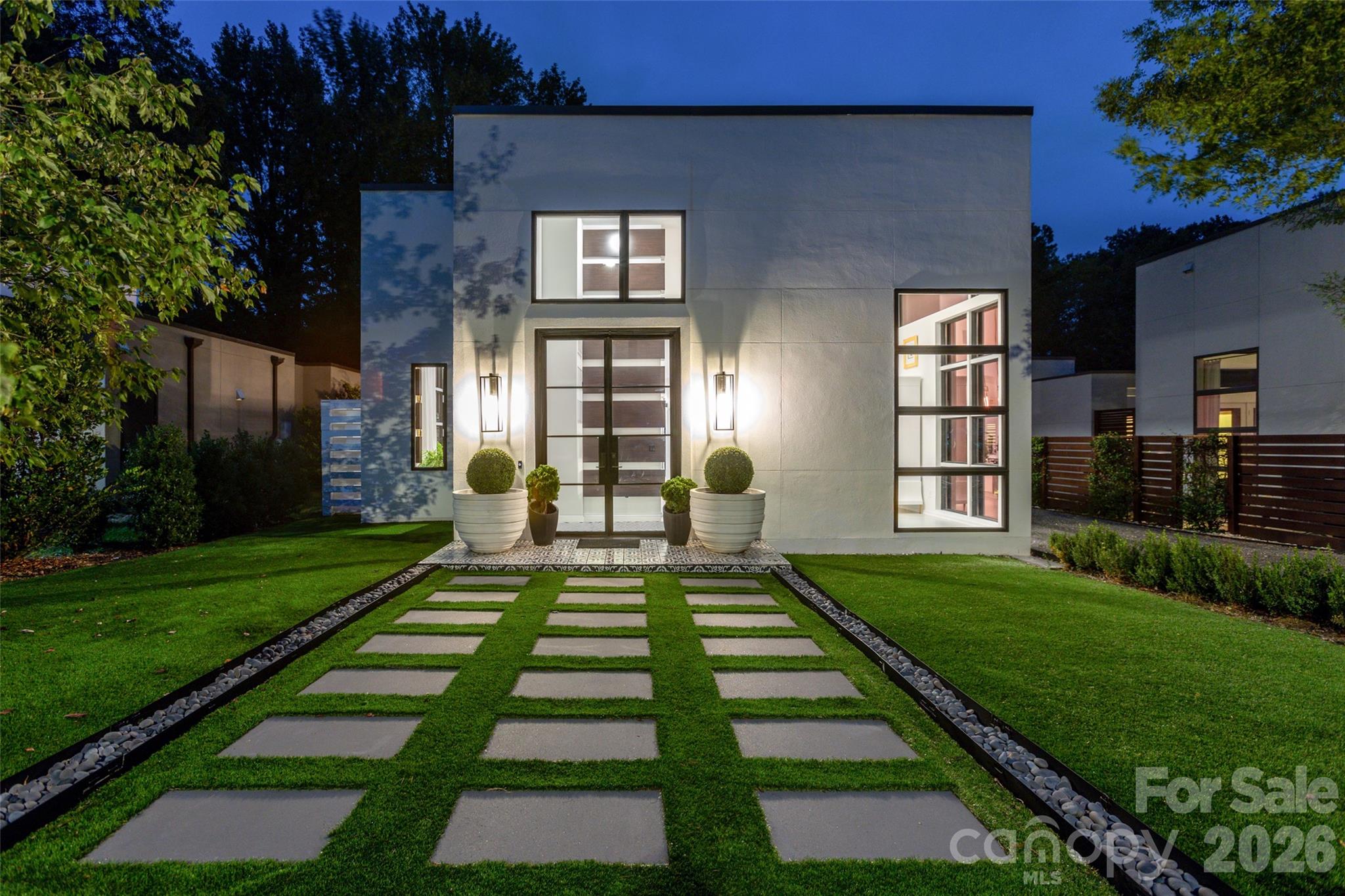 4547 Craig Avenue — Charlotte
