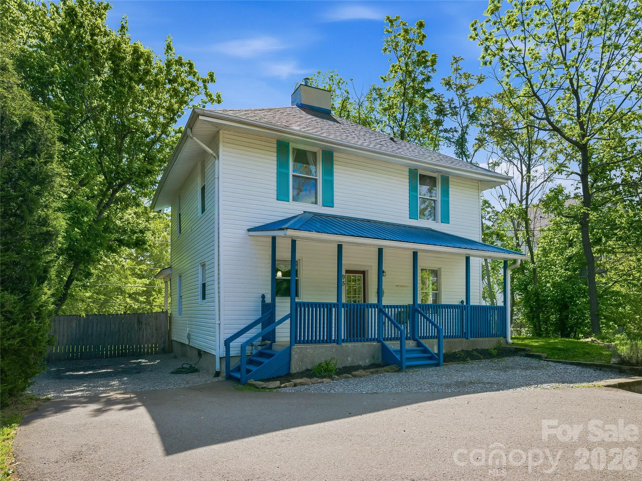 95 Baker Avenue — Asheville